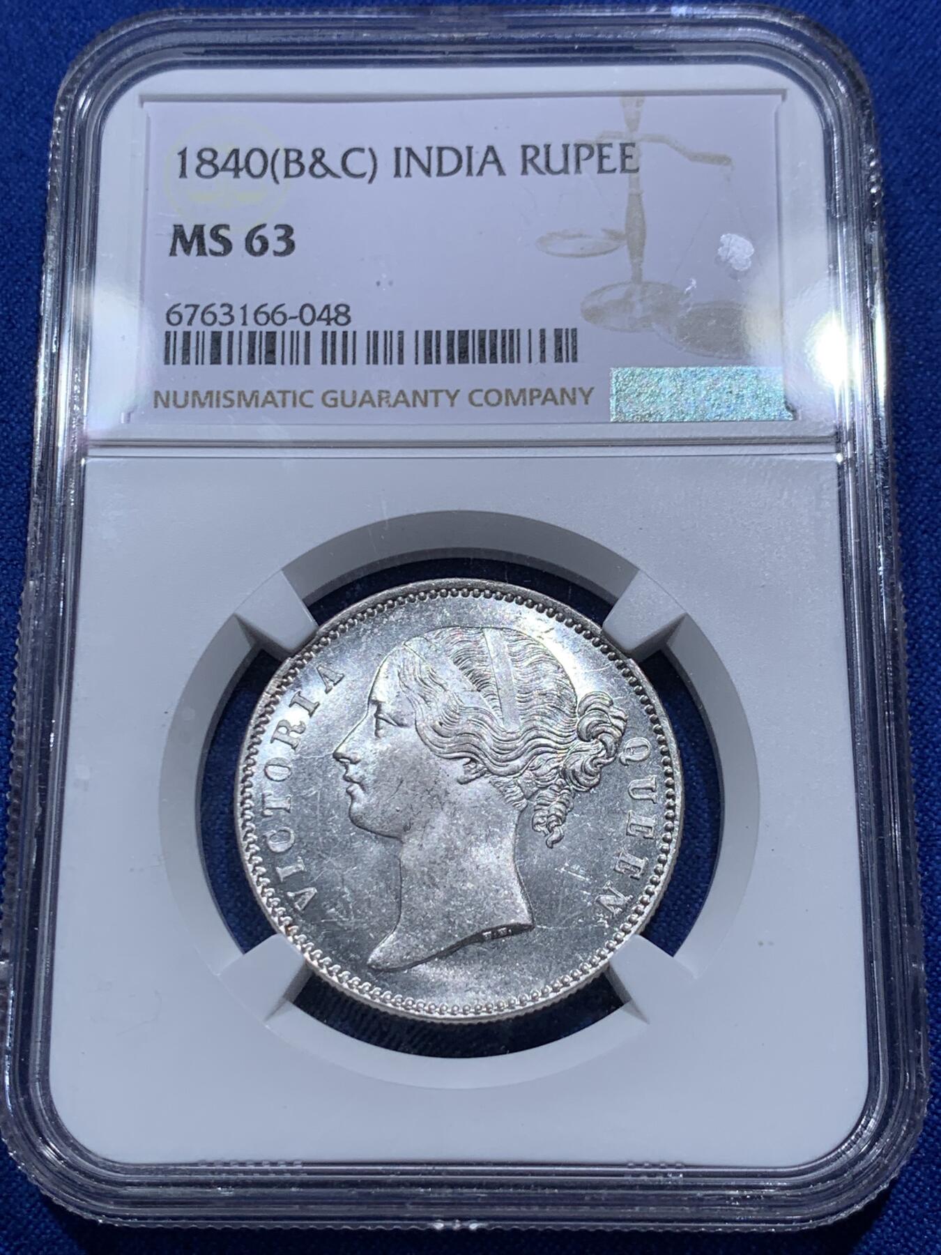 《竞宝斋》第290场- 周日，周一，周二 3场连拍 （全场包邮） NGC MS63 英属印度1840小维卢比双辫版