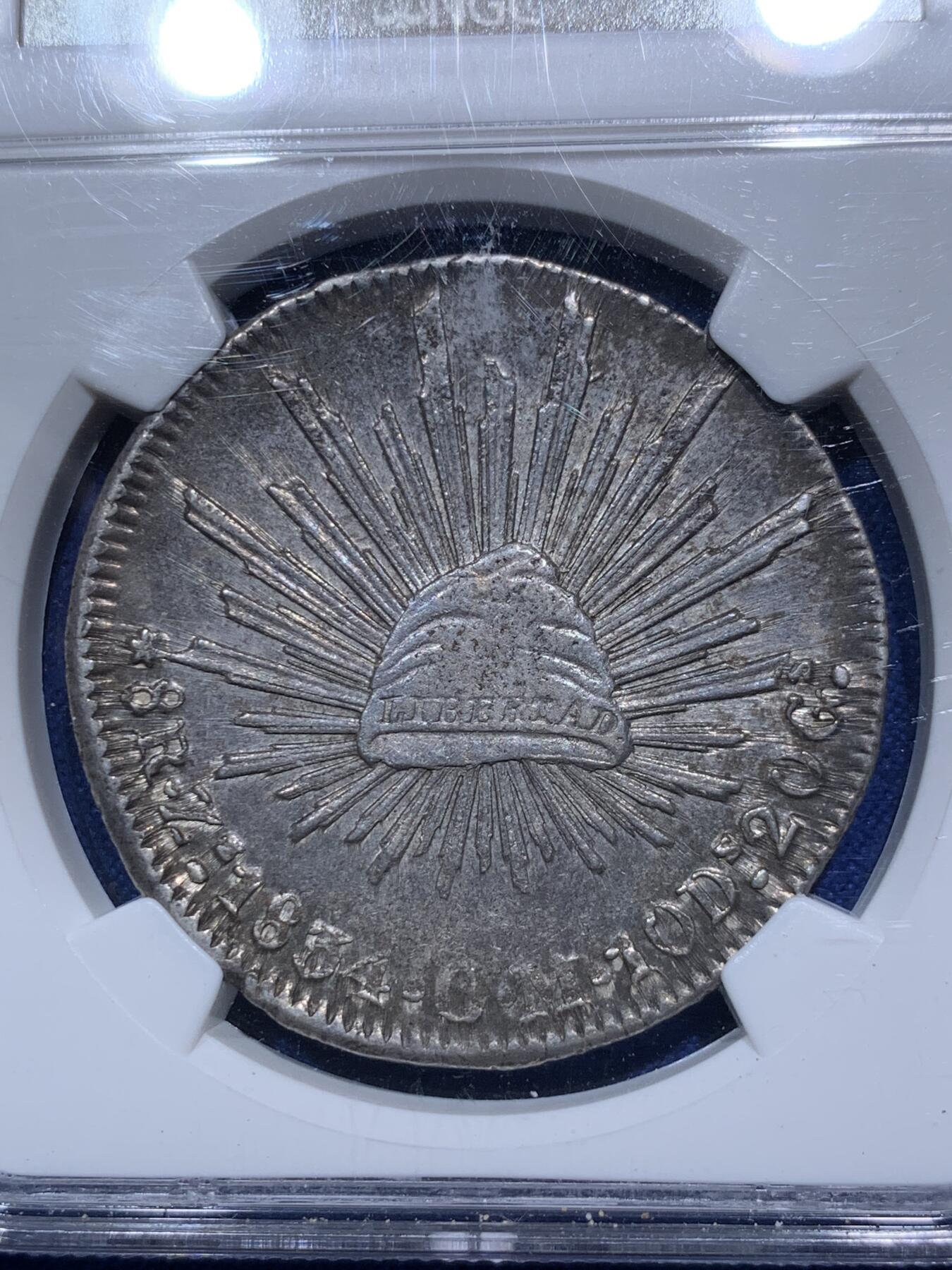 《竞宝斋》第290场- 周日，周一，周二 3场连拍 （全场包邮） NGC AU55 墨西哥1834年早期鹰洋 章型币 稀见早期肥鹰 鹰羽仙人掌细节不错，入骨深五彩，美不胜收。老N盒品质保障，状态超越分数