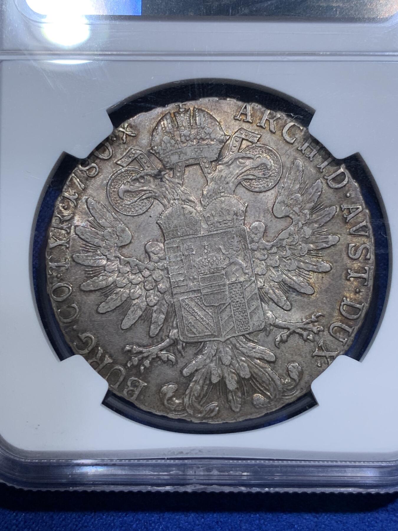 《竞宝斋》第290场- 周日，周一，周二 3场连拍 （全场包邮） 两枚一组 NGC AU58 奥地利大奶妈 双须版银币 早期后铸版  另外+一枚原味通货后铸大奶妈银币