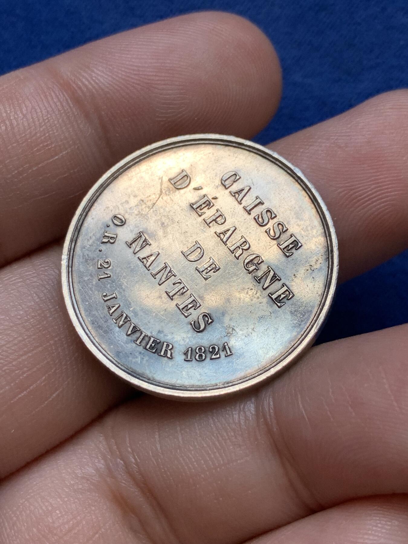 《竞宝斋》第291场- 周日，周一，周二 3场连拍 （全场包邮） 法国南特储蓄银行银质jeton，9.39g，28.7mm，手指边铭