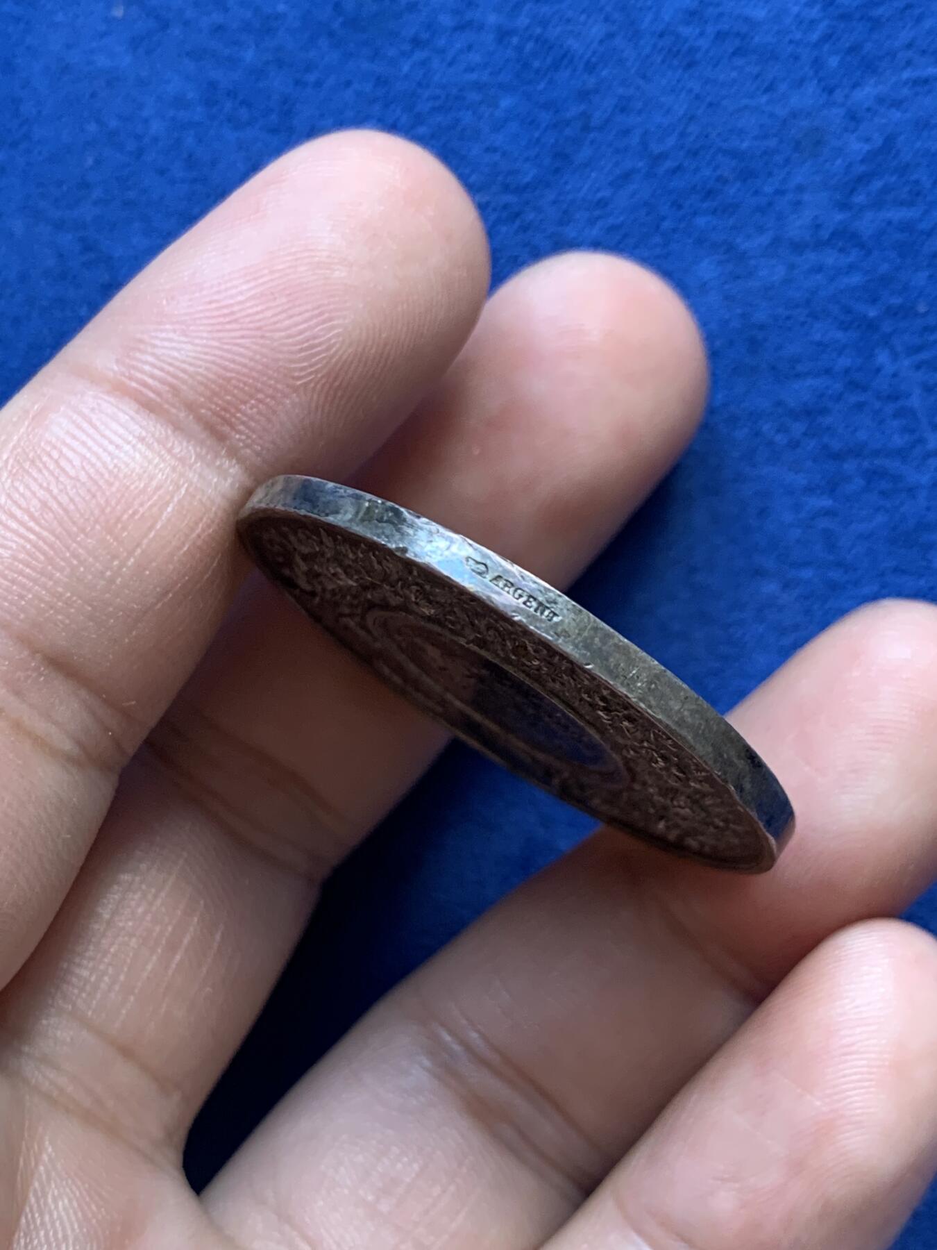 《竞宝斋》第291场- 周日，周一，周二 3场连拍 （全场包邮） 法国布吉瓦尔园艺学会银章，20.20g，37mm，丰饶角边铭，边磕碰