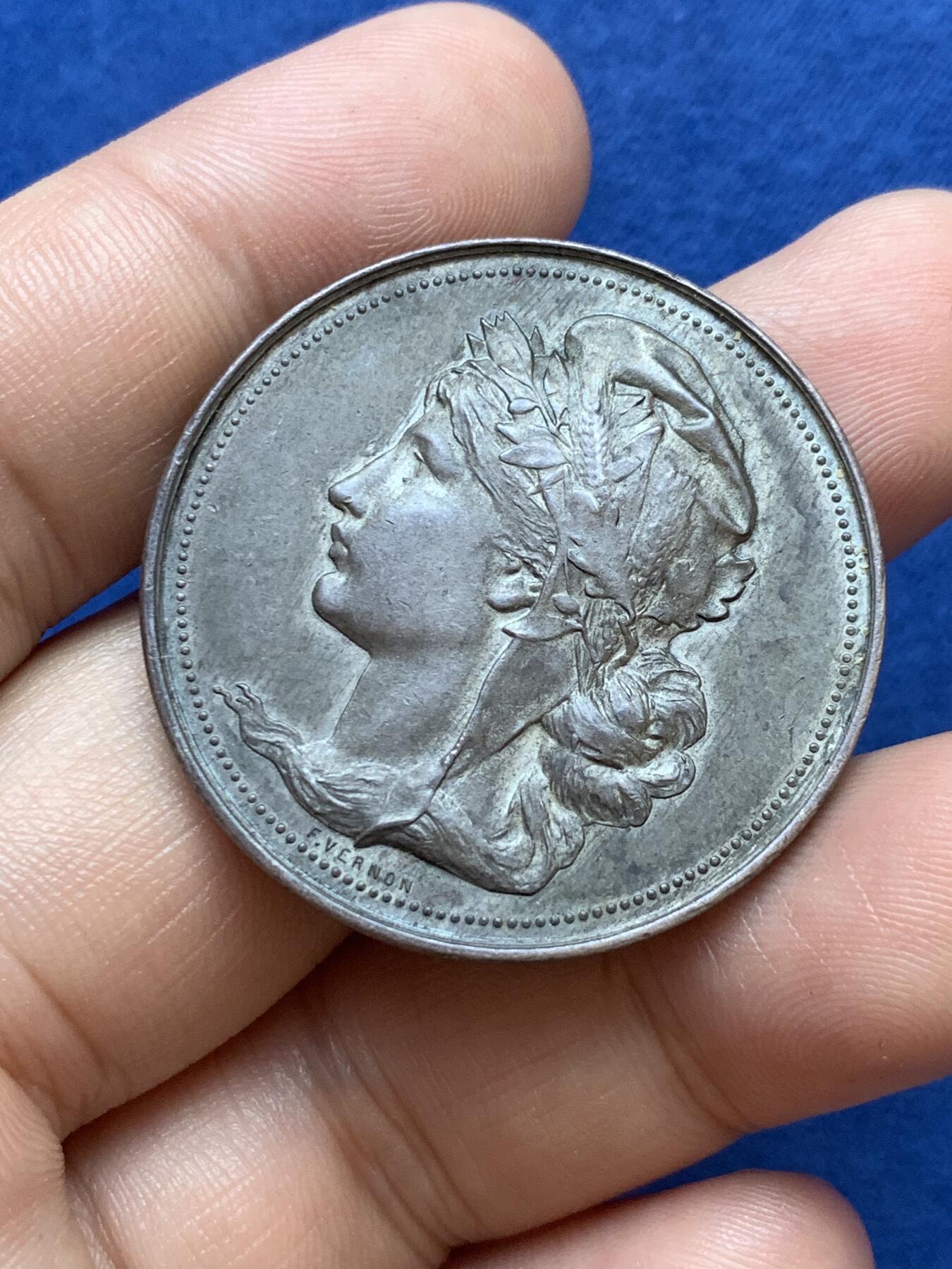 《竞宝斋》第291场- 周日，周一，周二 3场连拍 （全场包邮） 法国银质jeton，巴黎证券委员会代币联盟商会，21.96g，36.6mm，菱形野猪头+ARGENT 950/1000边铭