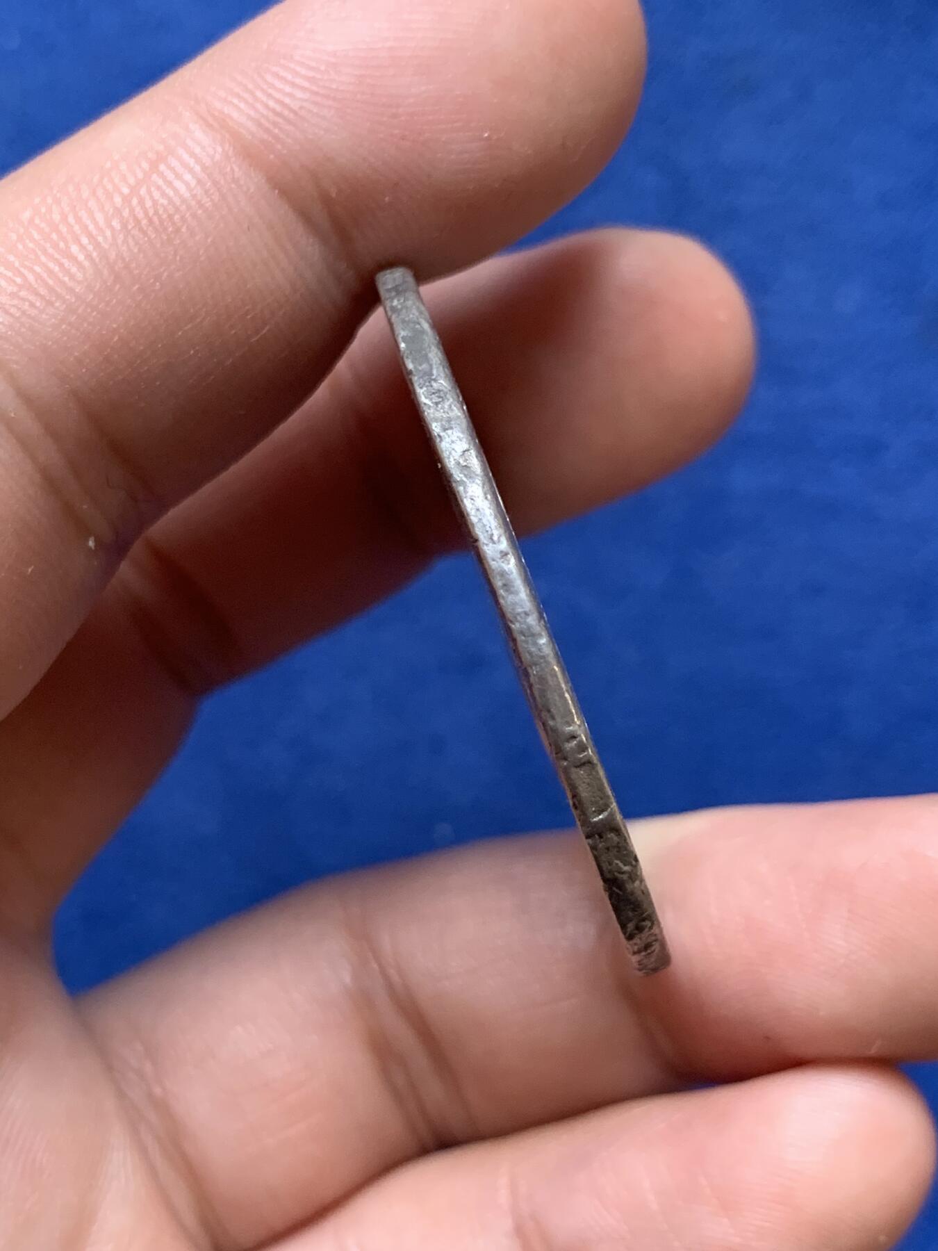 《竞宝斋》第290场- 周日，周一，周二 3场连拍 （全场包邮） 法国1726年路易十五埃居大银币 年轻版头像 早期品种 细节见图