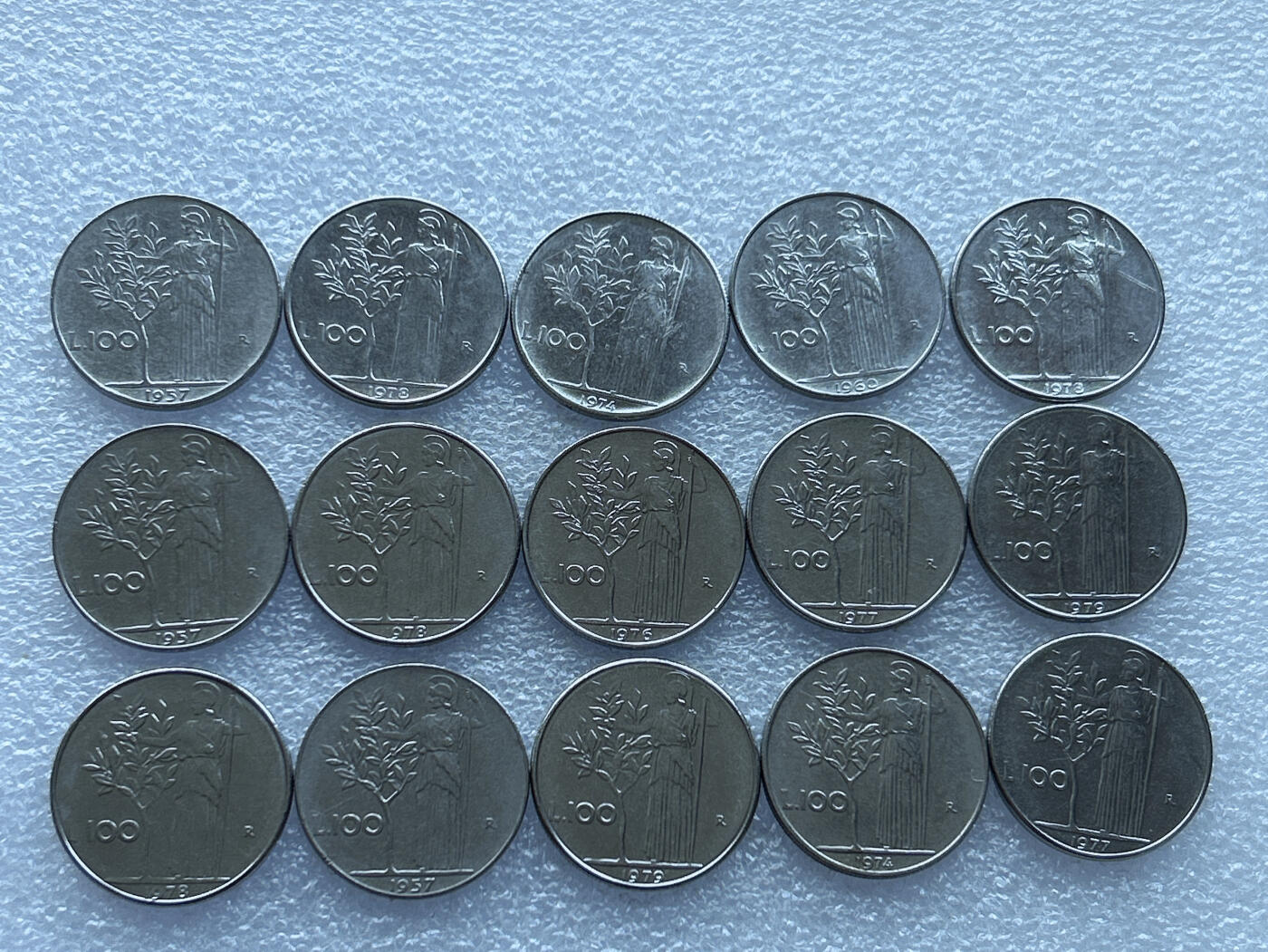 第一海外回流一元起拍收藏 散币专场 第103期 意大利100里拉 15枚