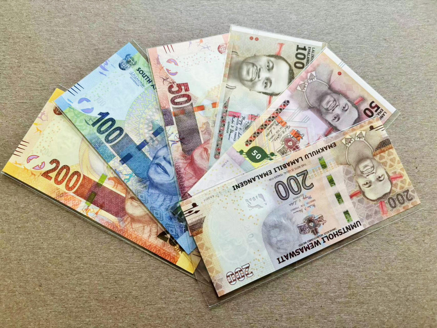 【Blue Auction】✨世界纸币精拍第511期【精】 【一组6张】南非、斯威士兰纸币一组 全新UNC