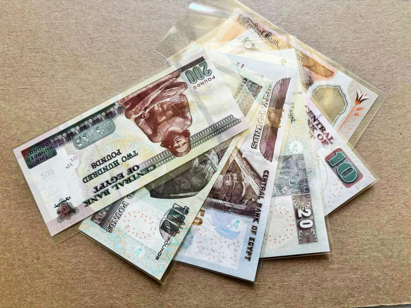 【Blue Auction】✨世界纸币精拍第511期【精】 【一组6张】埃及10-200镑纸币一组 全新UNC