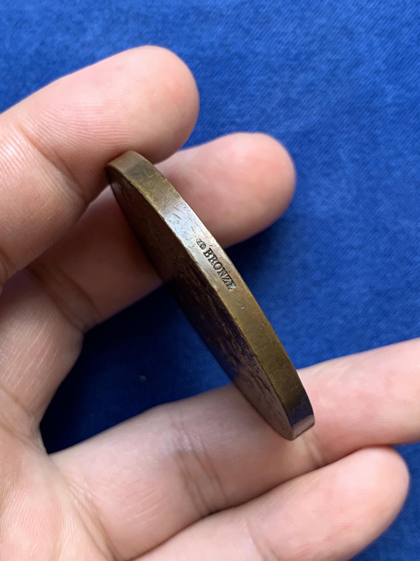 《竞宝斋》第291场- 周日，周一，周二 3场连拍 （全场包邮） 法国1893年牧羊铜章，46.39g，46.3mm，丰饶角+铜标边铭