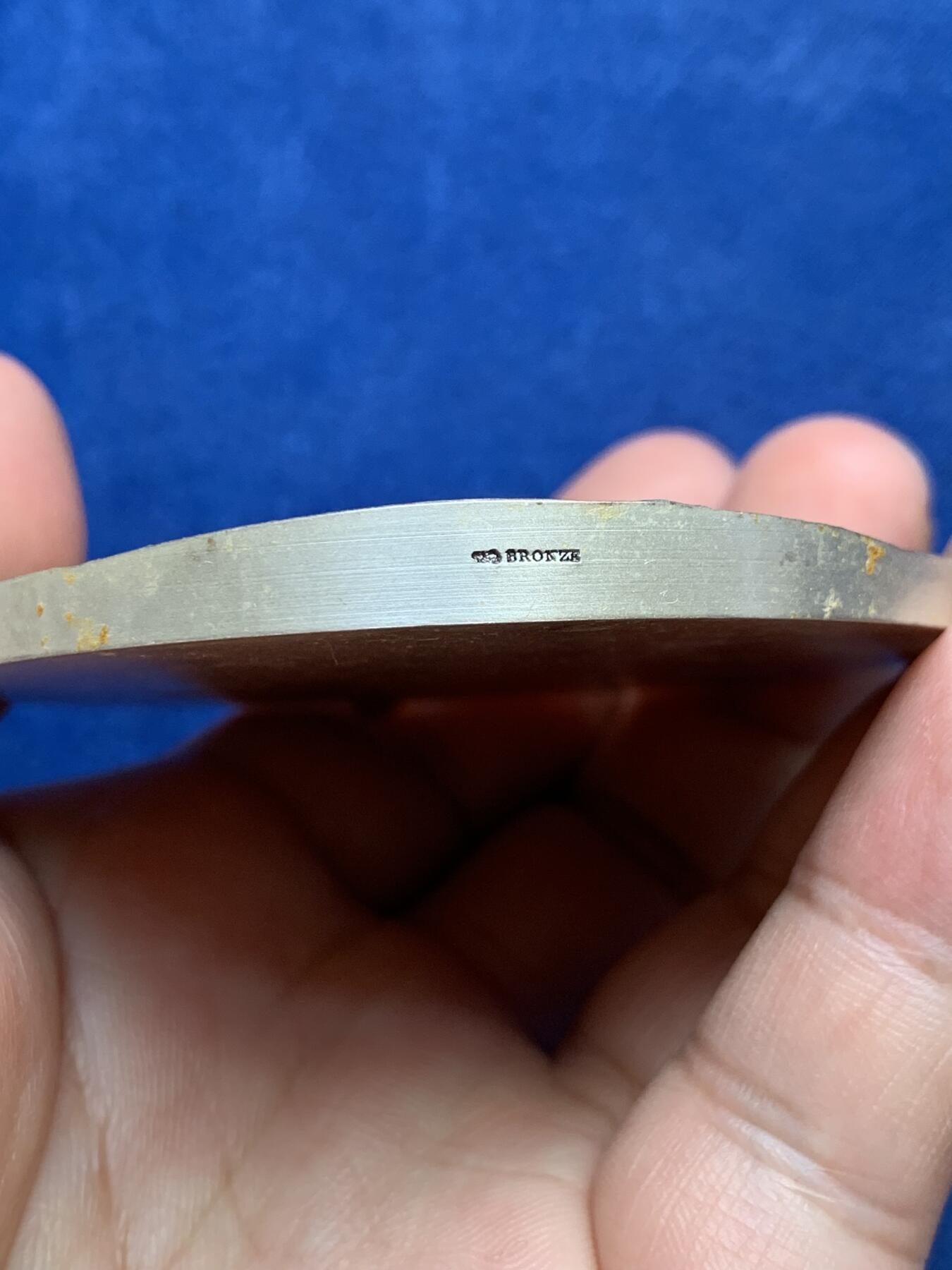 《竞宝斋》第291场- 周日，周一，周二 3场连拍 （全场包邮） 法国玛丽安娜单面镀银铜章，177.86g，68.3mm，丰饶角+铜标边铭