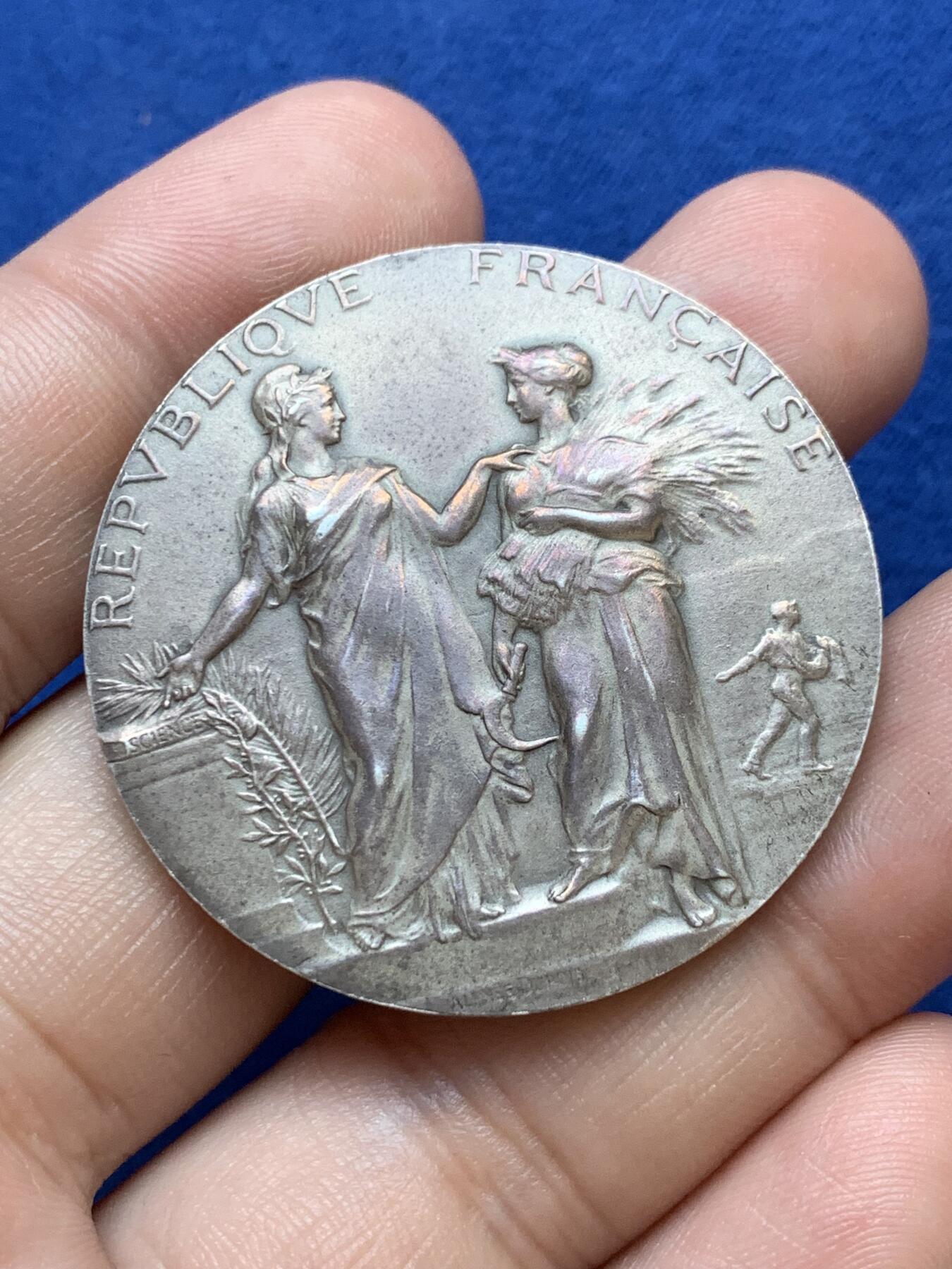 《竞宝斋》第291场- 周日，周一，周二 3场连拍 （全场包邮） 法国巴黎农业协会银章，36.48g，41mm，丰饶角1ARGENT边铭