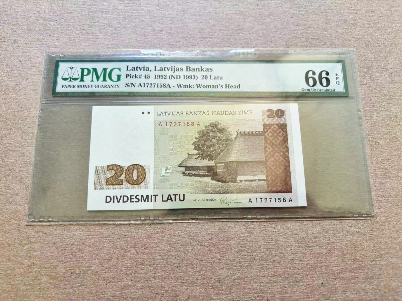 【Blue Auction】✨世界纸币精拍第511期【精】 【AA冠】拉脱维亚 1992年20拉图 PMG66EPQ   