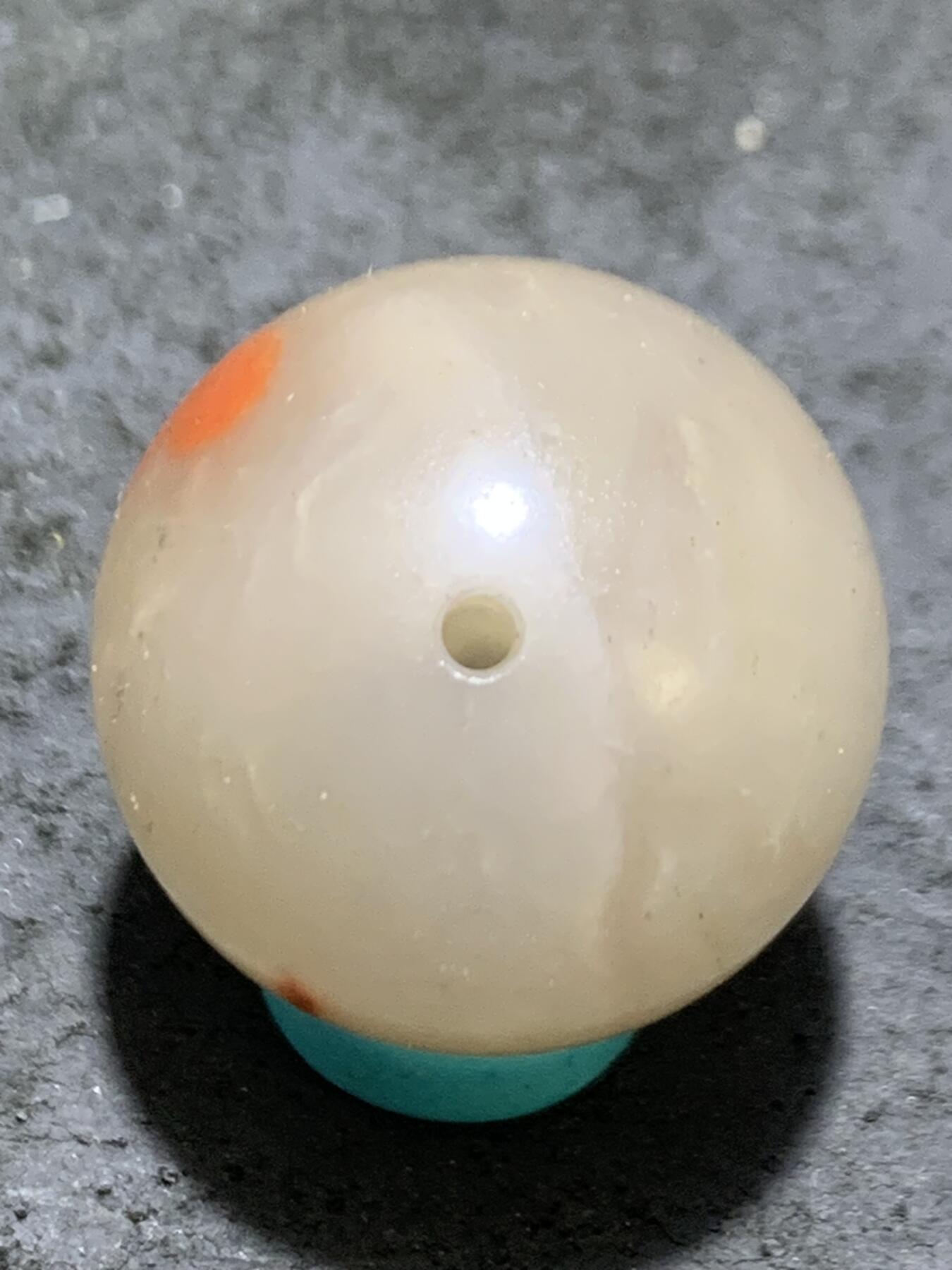 精美亚光高玉化金丝玉圆珠一颗，