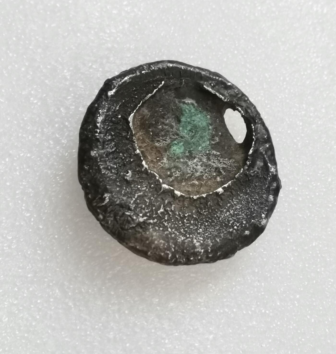 瓶子🏺第151期拍卖会  泰国早期nantok银锭  45毫米  68.84克