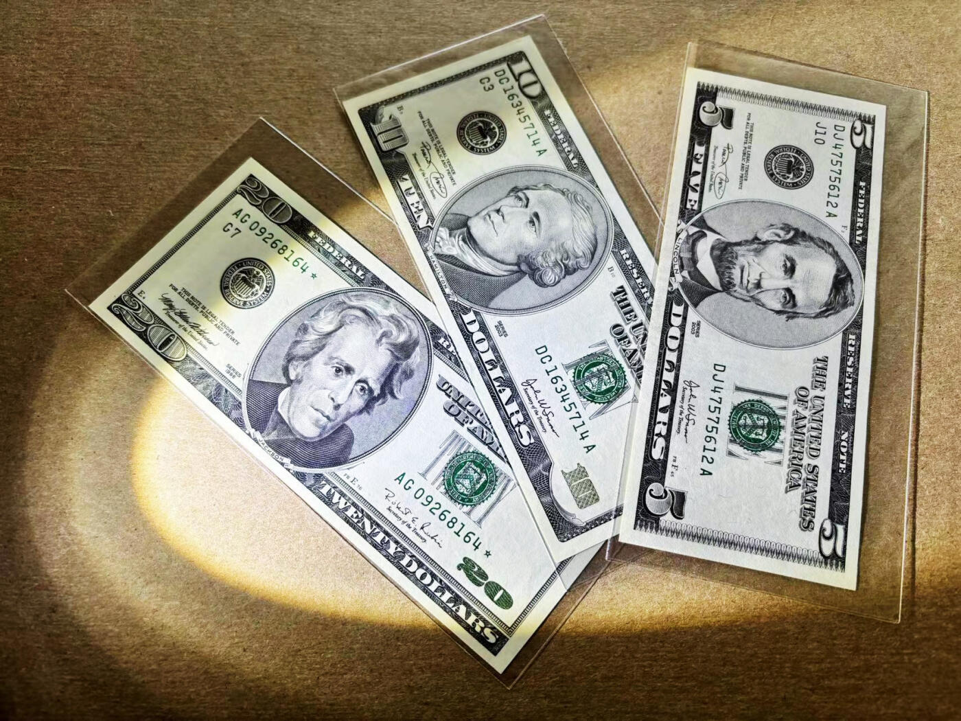 【Blue Auction】✨世界纸币精拍第511期【精】 【一组3张 含补号】美国 1996-2003年5-20美金 全新UNC