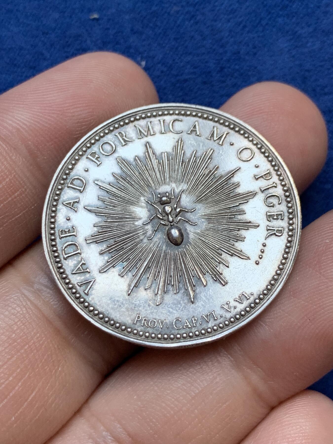 《竞宝斋》第291场- 周日，周一，周二 3场连拍 （全场包邮） 法国里昂储蓄银行银质代币，9.68g，32.5mm，手指边铭