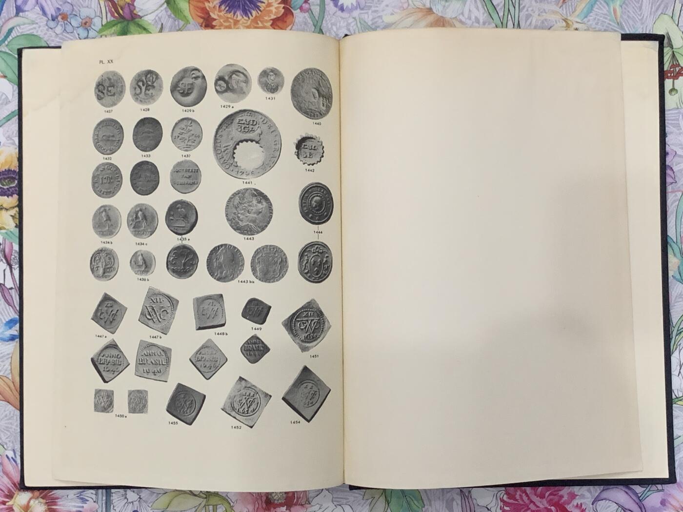 《竞宝斋》第290场- 周日，周一，周二 3场连拍 （全场包邮） Scholten荷属海外殖民地标准目录 1953年原版 精装大开本 稀少