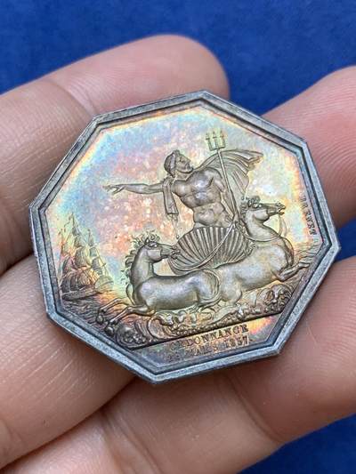 《竞宝斋》第291场- 周日，周一，周二 3场连拍 （全场包邮） - 法国海王八角银质代币，海洋保险公司，欧洲窖藏酱彩包浆，17.00g，33.6mm，丰饶角边铭