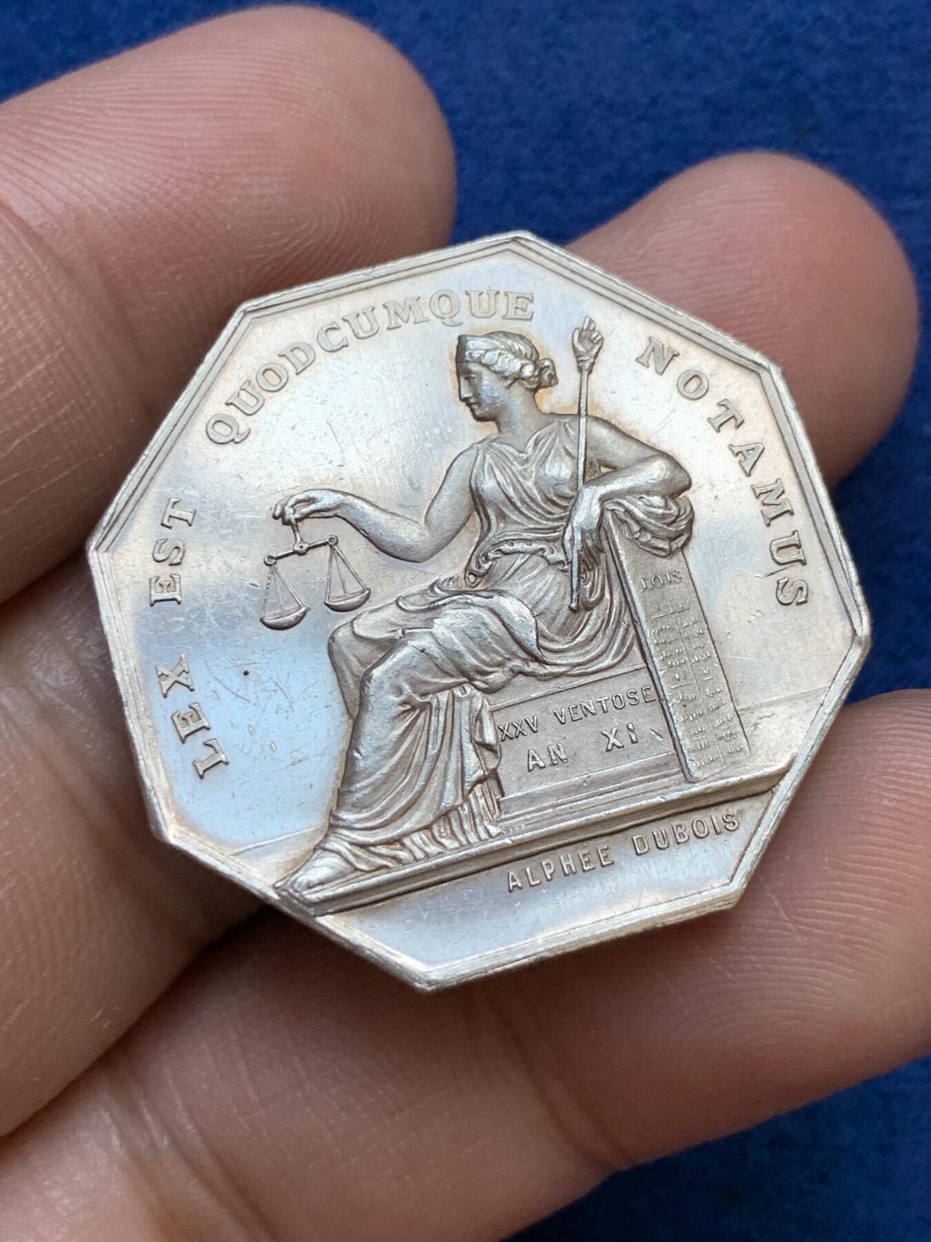 《竞宝斋》第291场- 周日，周一，周二 3场连拍 （全场包邮） 法国八角银质代币，迪耶普公证人，14.74g，31.5mm，丰饶角边铭