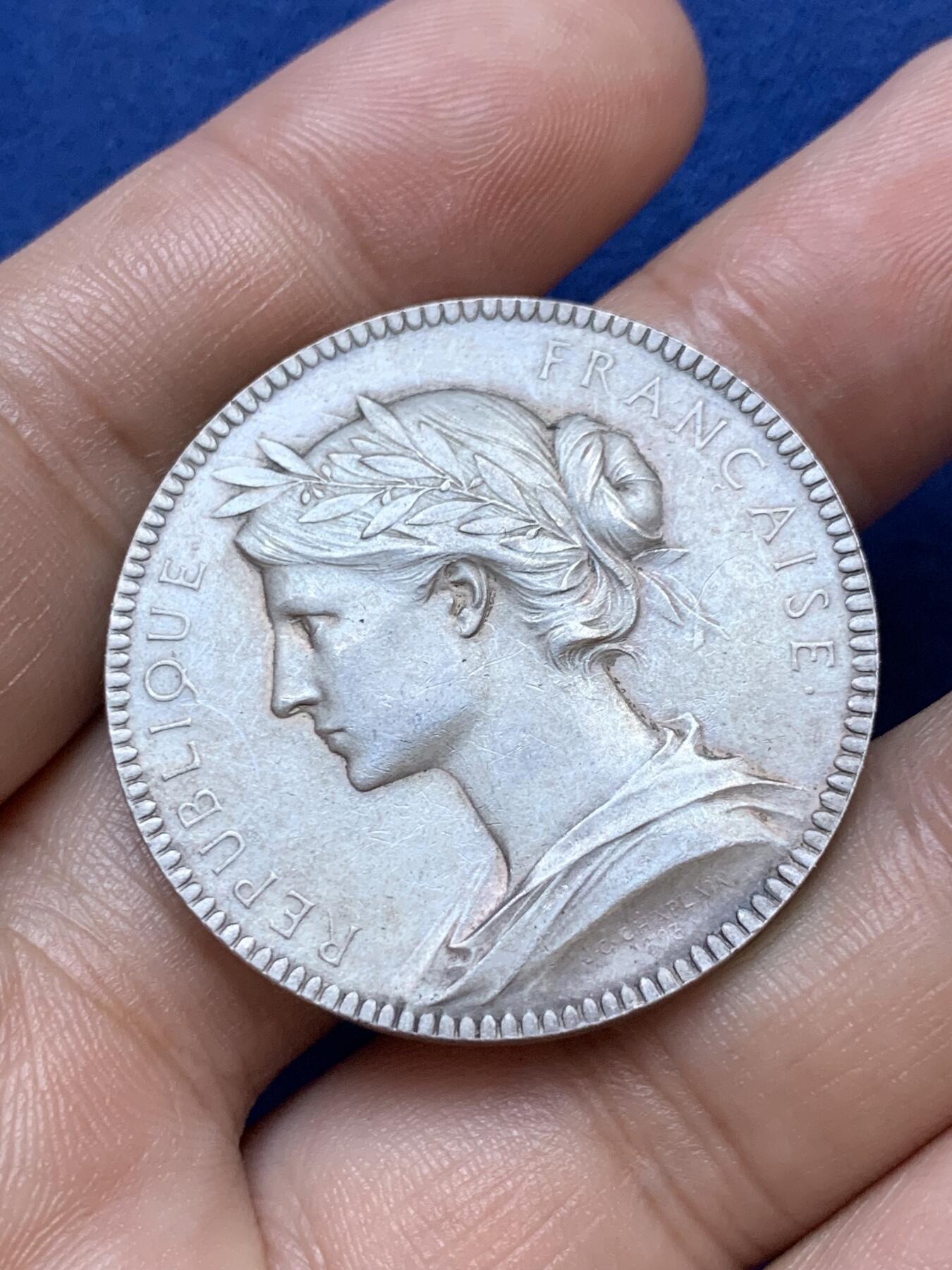 《竞宝斋》第291场- 周日，周一，周二 3场连拍 （全场包邮） 法国巴黎公证人银质代币，19.93g，36.5mm，丰饶角边铭