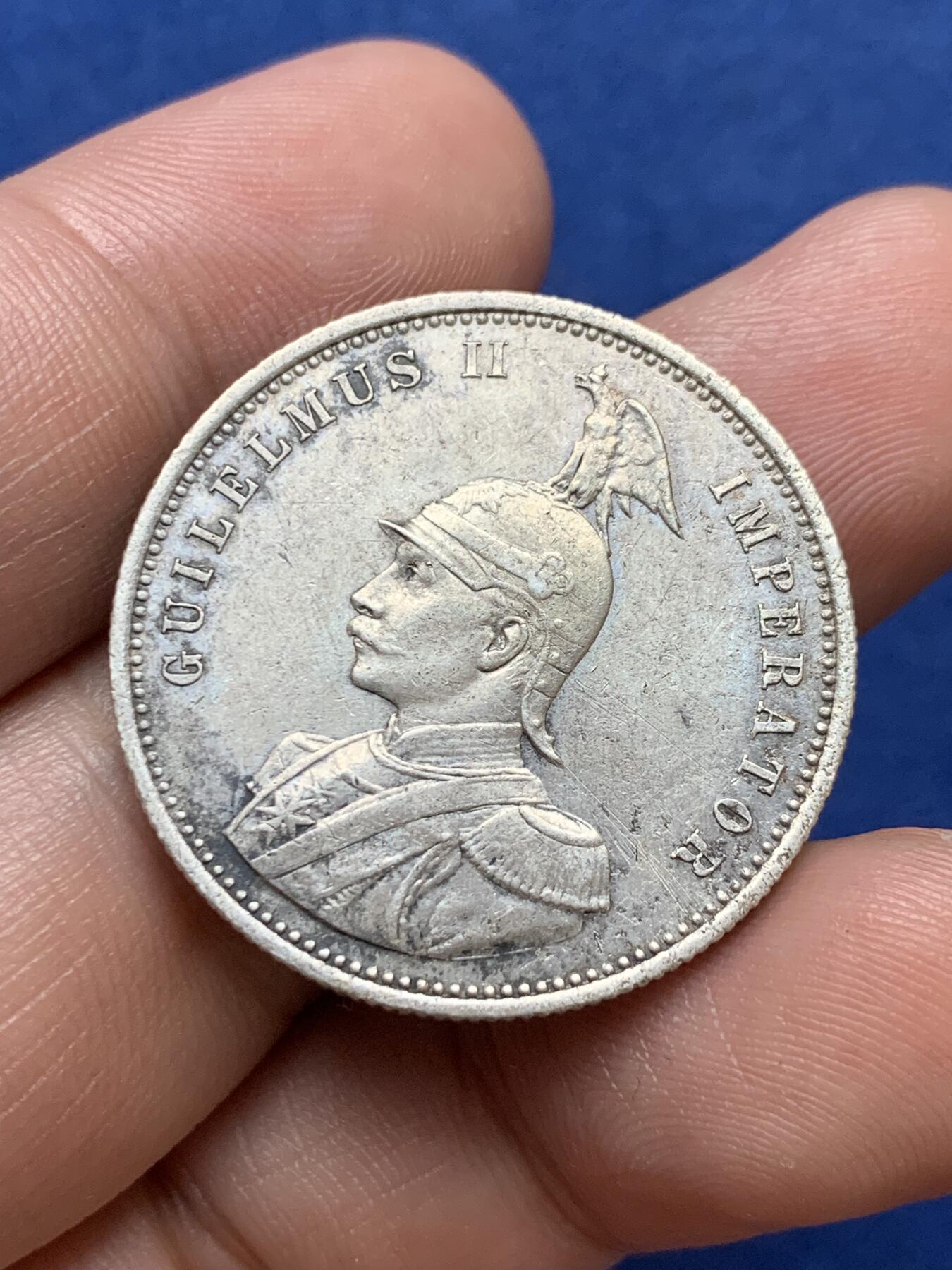 《竞宝斋》第290场- 周日，周一，周二 3场连拍 （全场包邮） 德属东非1904年A版威廉二世1卢比银币