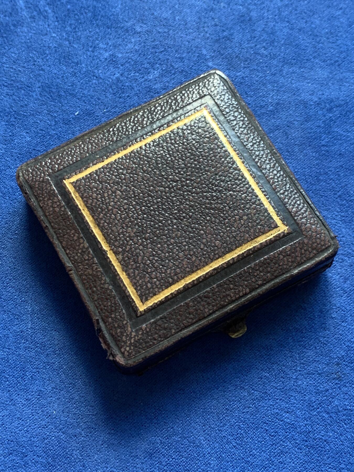 《竞宝斋》第291场- 周日，周一，周二 3场连拍 （全场包邮） 英国伯克郡白金汉郡奥克森市音乐节银质奖章，13.78g，32.7mm