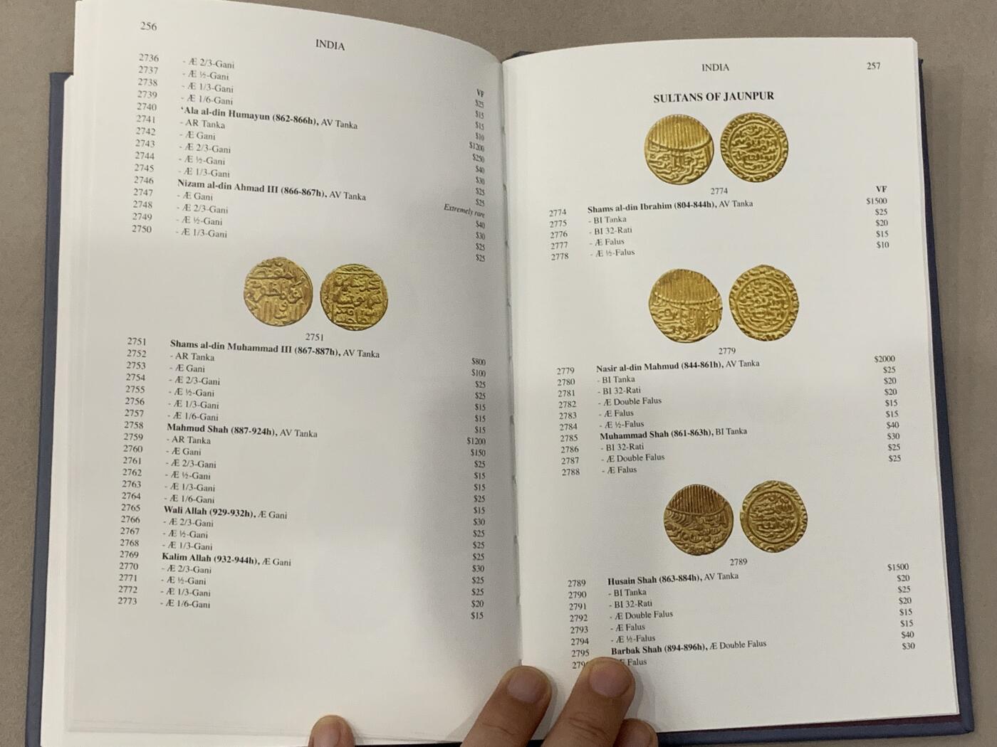 《竞宝斋》第290场- 周日，周一，周二 3场连拍 （全场包邮） 伊斯兰钱币及其价值 第1卷：中世纪时期 SPINK出品权威巨著 精装 283页