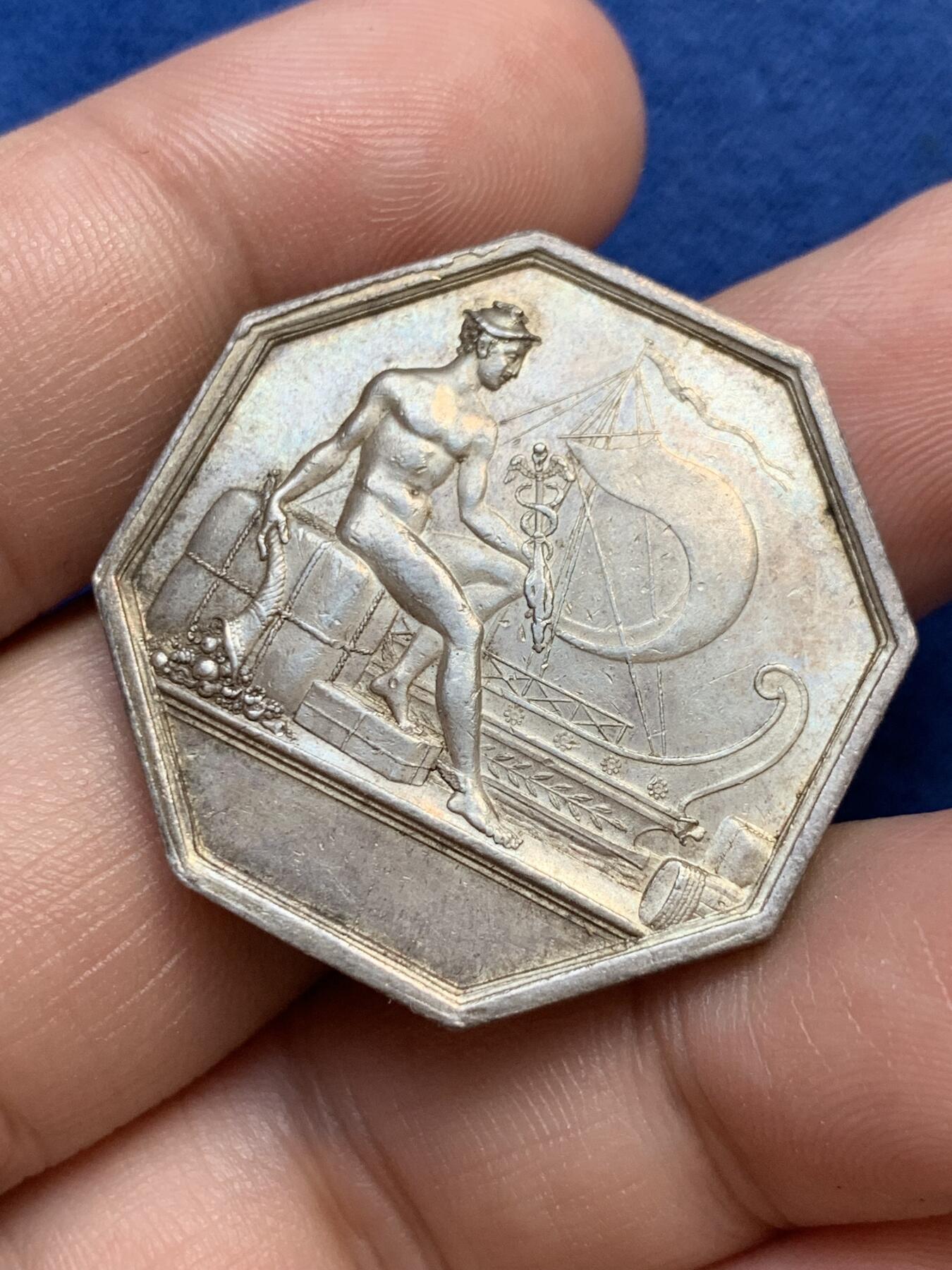 《竞宝斋》第291场- 周日，周一，周二 3场连拍 （全场包邮） 法国八角银质代币，鲁昂海上保险公司，18.17g，32.6mm，1832年以前无边铭