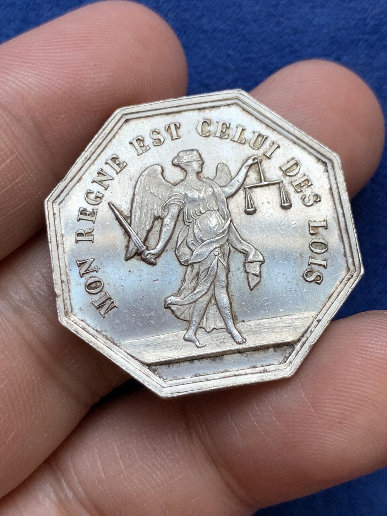 《竞宝斋》第291场- 周日，周一，周二 3场连拍 （全场包邮） 法国八角银质代币，布莱公证人，13.08g，30.8mm，蜜蜂边铭