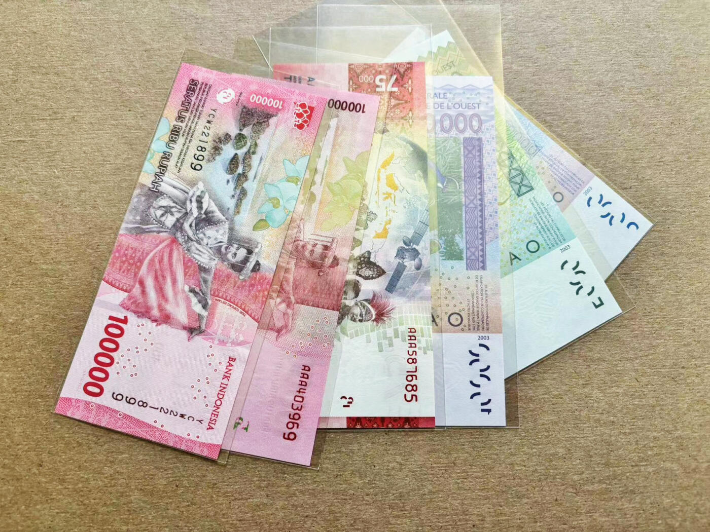 【Blue Auction】✨世界纸币精拍第511期【精】 【一组6张】印尼、中非共同体纸币一组 全新UNC