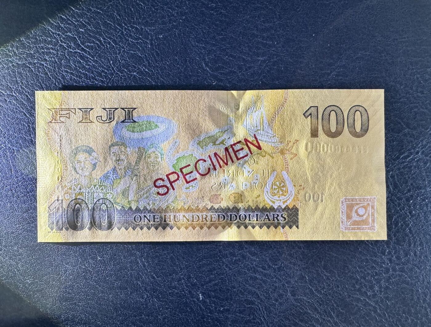 收藏联盟Quantum Auction 第363期拍卖  斐济2013年版100元全0样票 品相全新UNC 大金蝉