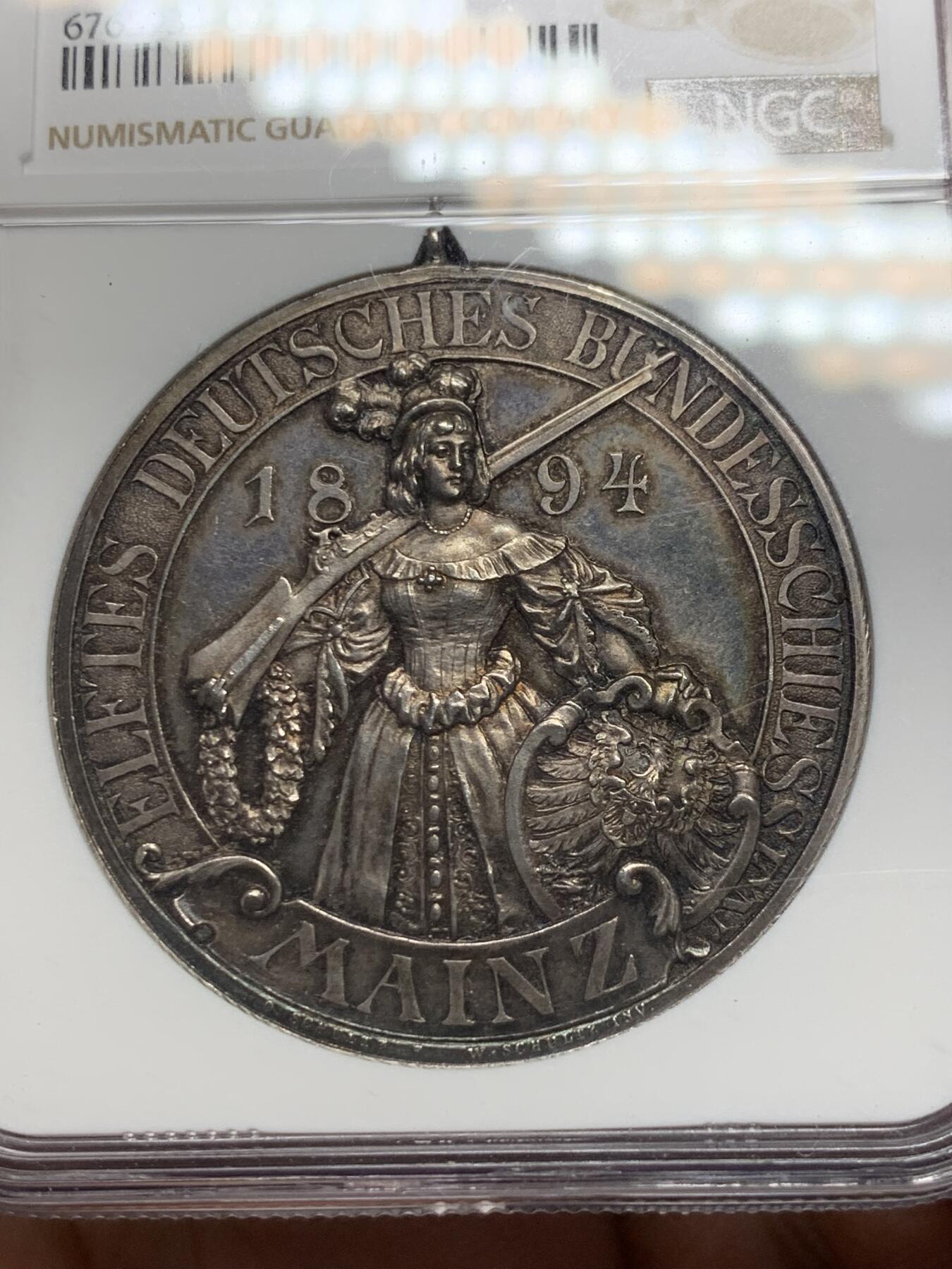 《竞宝斋》第291场- 周日，周一，周二 3场连拍 （全场包邮） NGC MS64 1894年德国美因茨射击节大银章 德章名誉品，冠军分顶级状态，值得入藏，吊环为原铸