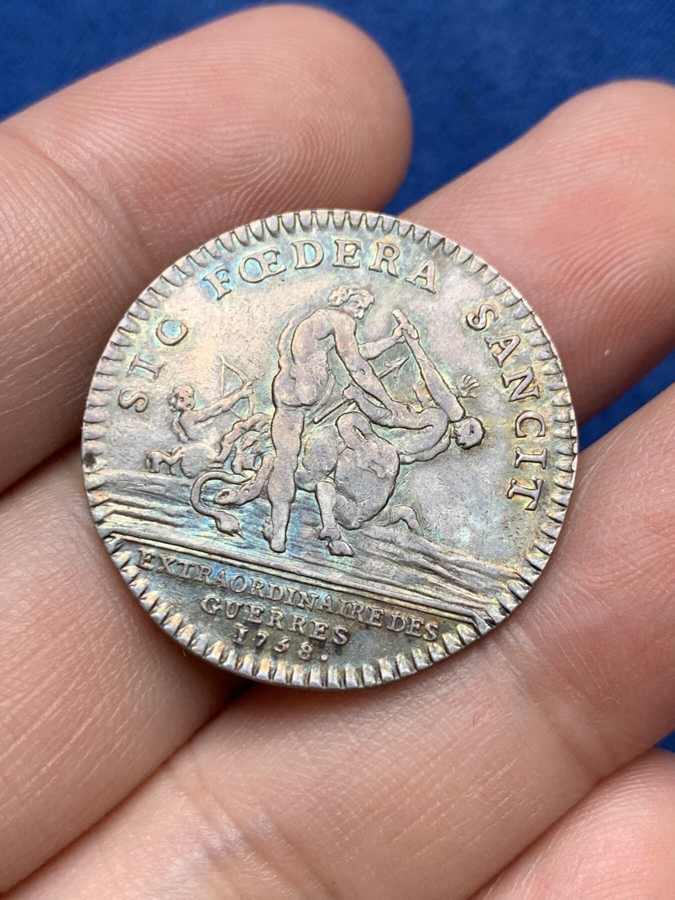 《竞宝斋》第291场- 周日，周一，周二 3场连拍 （全场包邮） 法国1758年非凡战争银质代币，6.84g，28.4mm