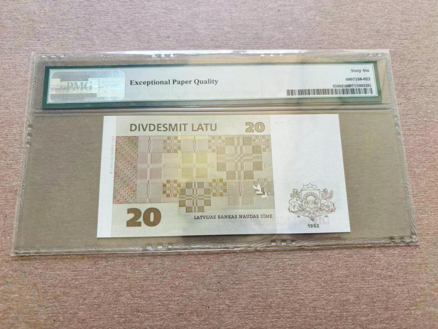 【Blue Auction】✨世界纸币精拍第511期【精】 【AA冠】拉脱维亚 1992年20拉图 PMG66EPQ   
