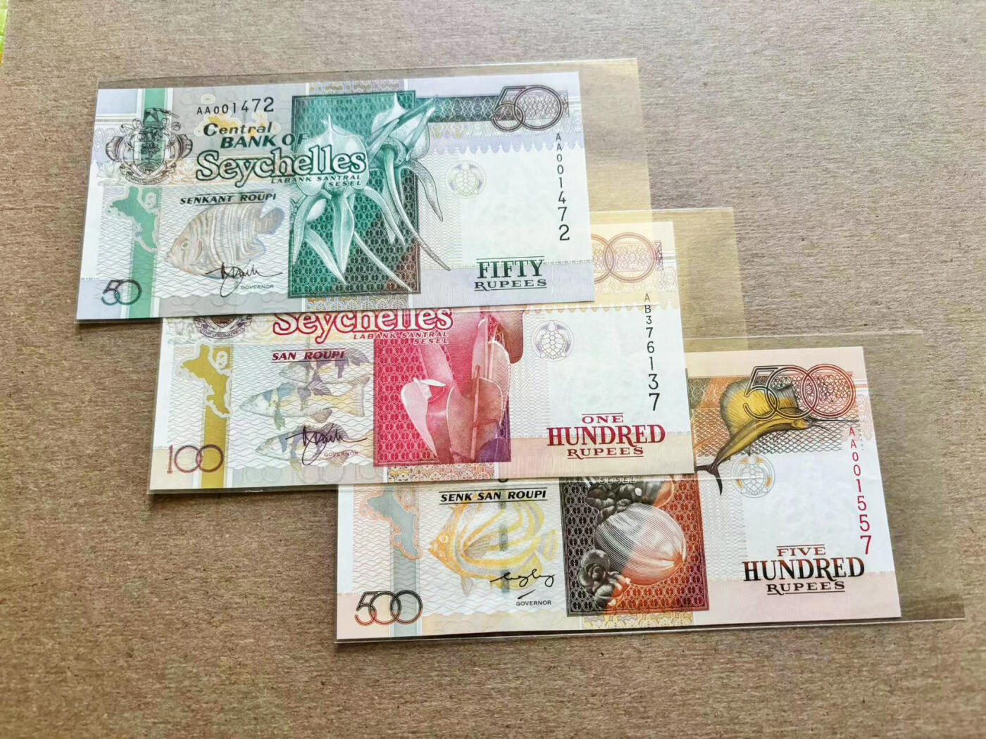 【Blue Auction】✨世界纸币精拍第511期【精】 【一组3张 含AA冠】塞舌尔 50-100-500卢比 全新UNC 