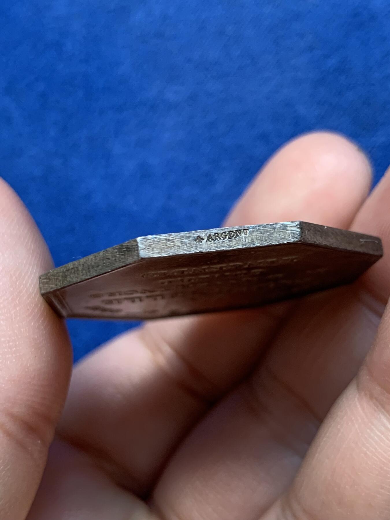 《竞宝斋》第291场- 周日，周一，周二 3场连拍 （全场包邮） 法国八角银质代币，天父保险公司，飞翔的宙斯，19.88g，36.2mm，蜜蜂边铭