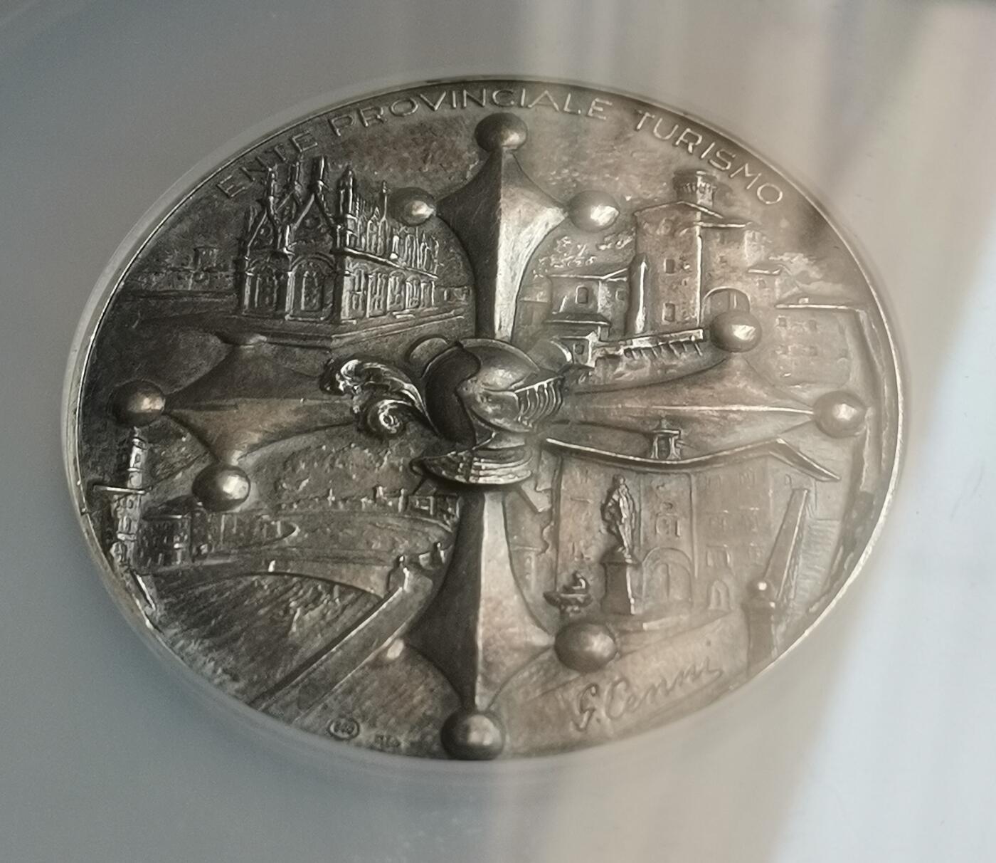 瓶子🏺第151期拍卖会  超大尺寸  意大利1900年左右比萨斜塔纪念景观银章  55毫米