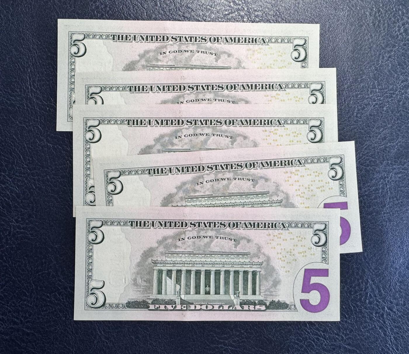 收藏联盟Quantum Auction 第363期拍卖  美国联邦2013年5元彩色版五张  品相全新UNC