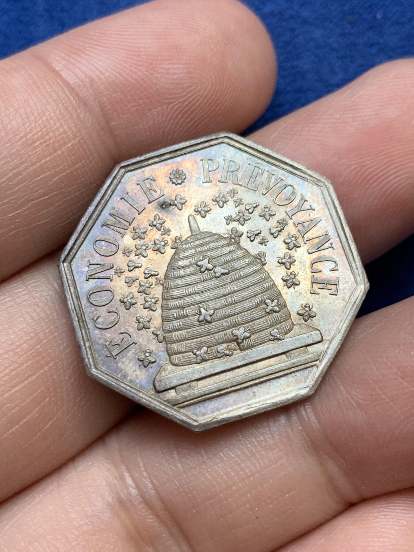 《竞宝斋》第291场- 周日，周一，周二 3场连拍 （全场包邮） 法国八角银章，瓦朗谢纳储蓄银行，10.09g，27.4mm，手指边铭