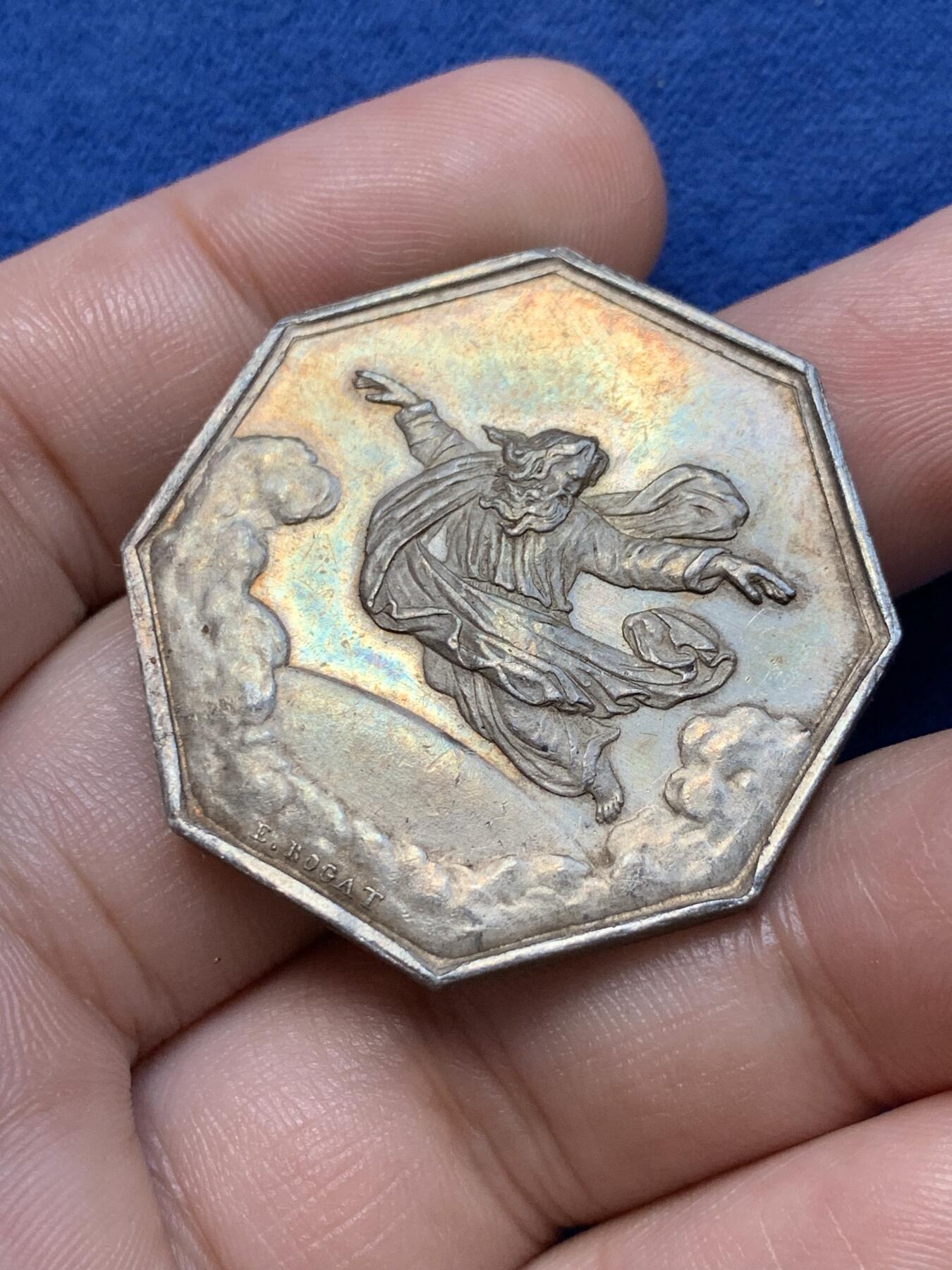 《竞宝斋》第291场- 周日，周一，周二 3场连拍 （全场包邮） 法国八角银质代币，天父保险公司，飞翔的宙斯，19.88g，36.2mm，蜜蜂边铭