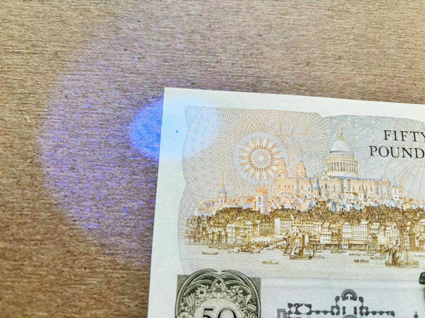 【Blue Auction】✨世界纸币精拍第511期【精】 【无47】英国 D序列50镑 UNC-