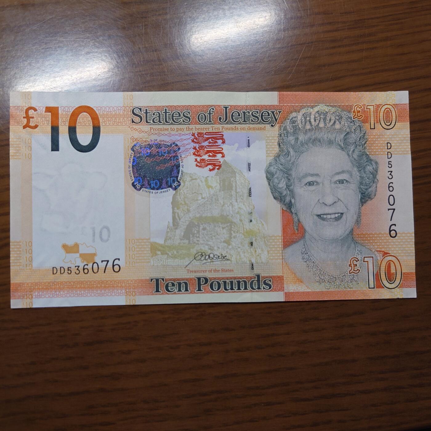 【世界钱币】精选微拍第121期暨2024年第32期  部分新品卖剩 2010年泽西岛10镑 全新绝品无4尾号076