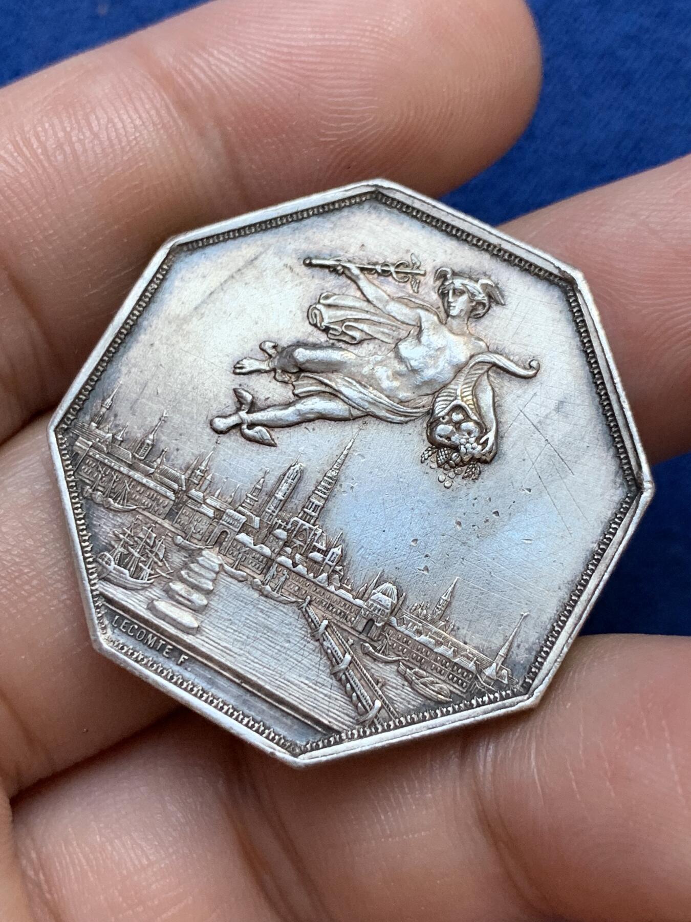 《竞宝斋》第291场- 周日，周一，周二 3场连拍 （全场包邮） 法国八角银章，鲁昂诺曼底商会，17.04g，33.7mm，丰饶角边铭