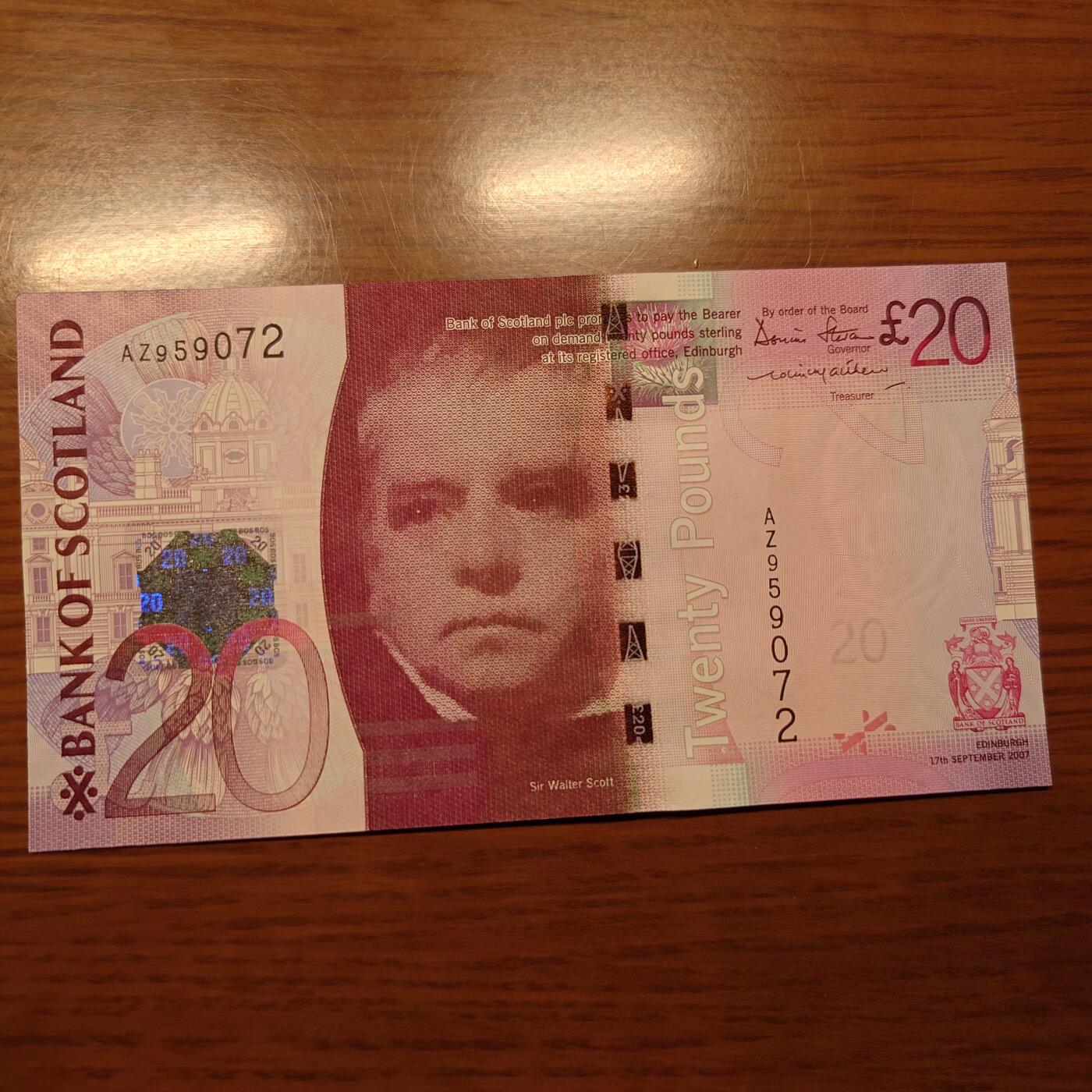 【世界钱币】精选微拍第121期暨2024年第32期  部分新品卖剩 2007年苏格兰20镑 全新绝品尾号072