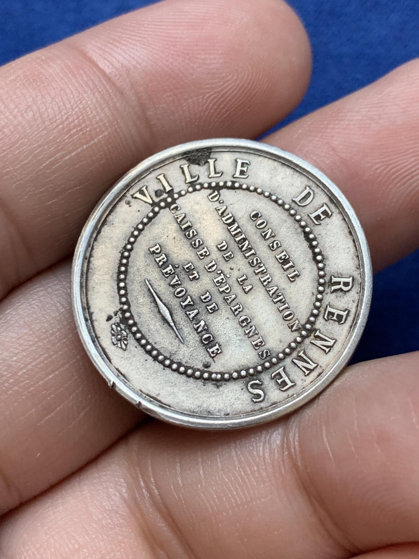 《竞宝斋》第291场- 周日，周一，周二 3场连拍 （全场包邮） 法国雷恩储蓄银行银质jeton，9.85g，27.8mm，丰饶角边铭