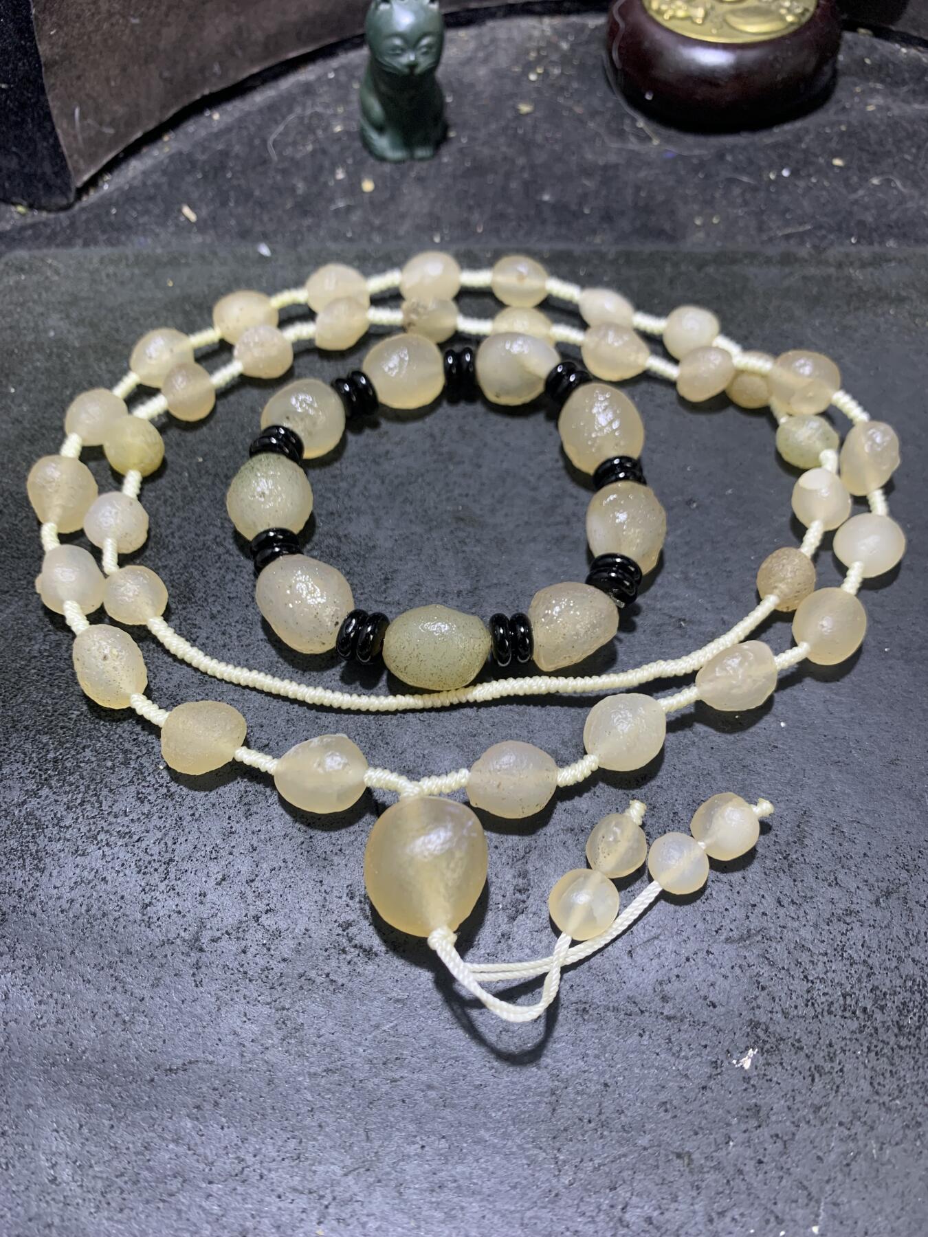 精美天然阿拉善戈壁白玛瑙原石项链加手串一套