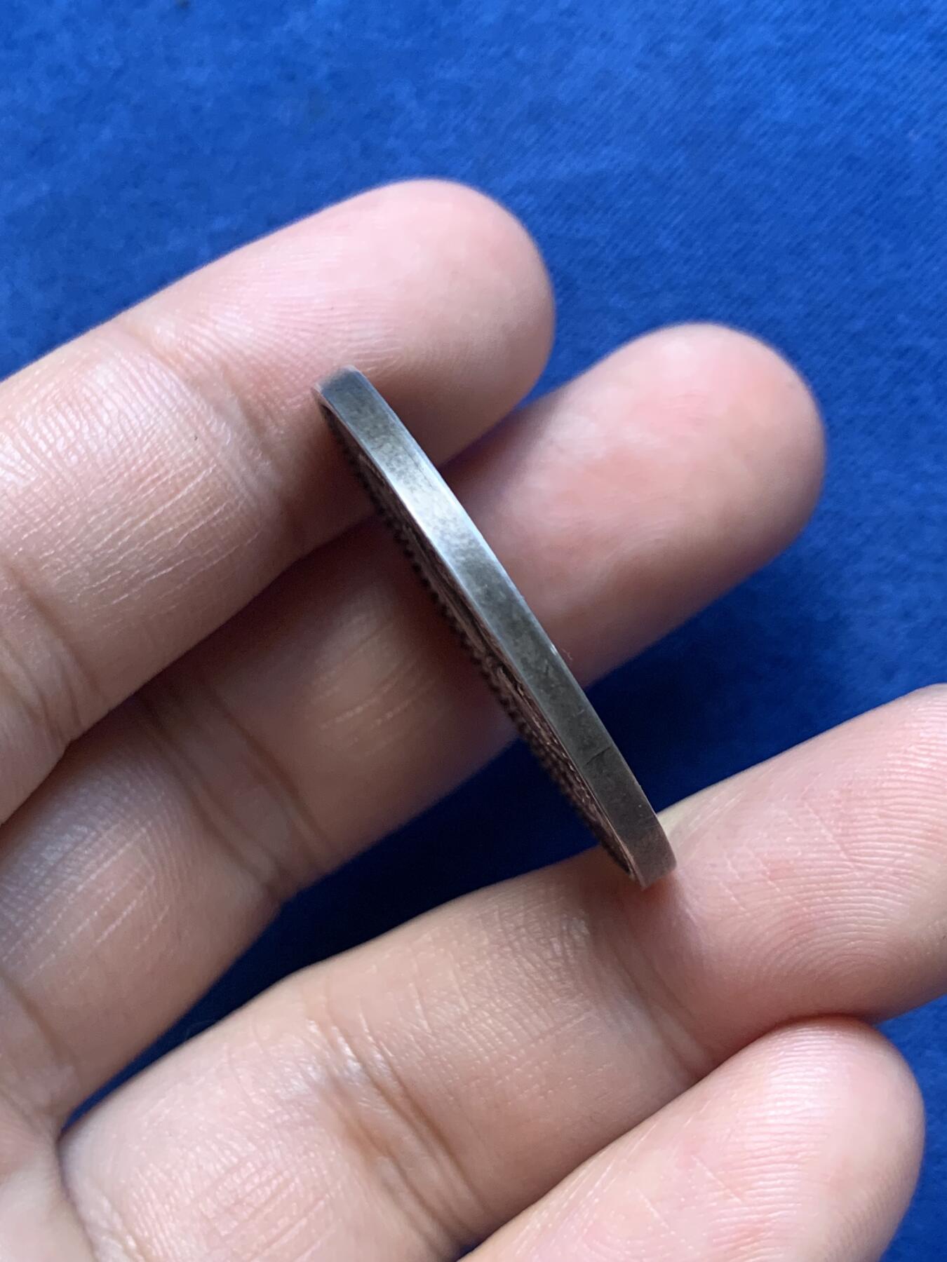 《竞宝斋》第291场- 周日，周一，周二 3场连拍 （全场包邮） 英国伯克郡白金汉郡奥克森市音乐节银质奖章，13.78g，32.7mm