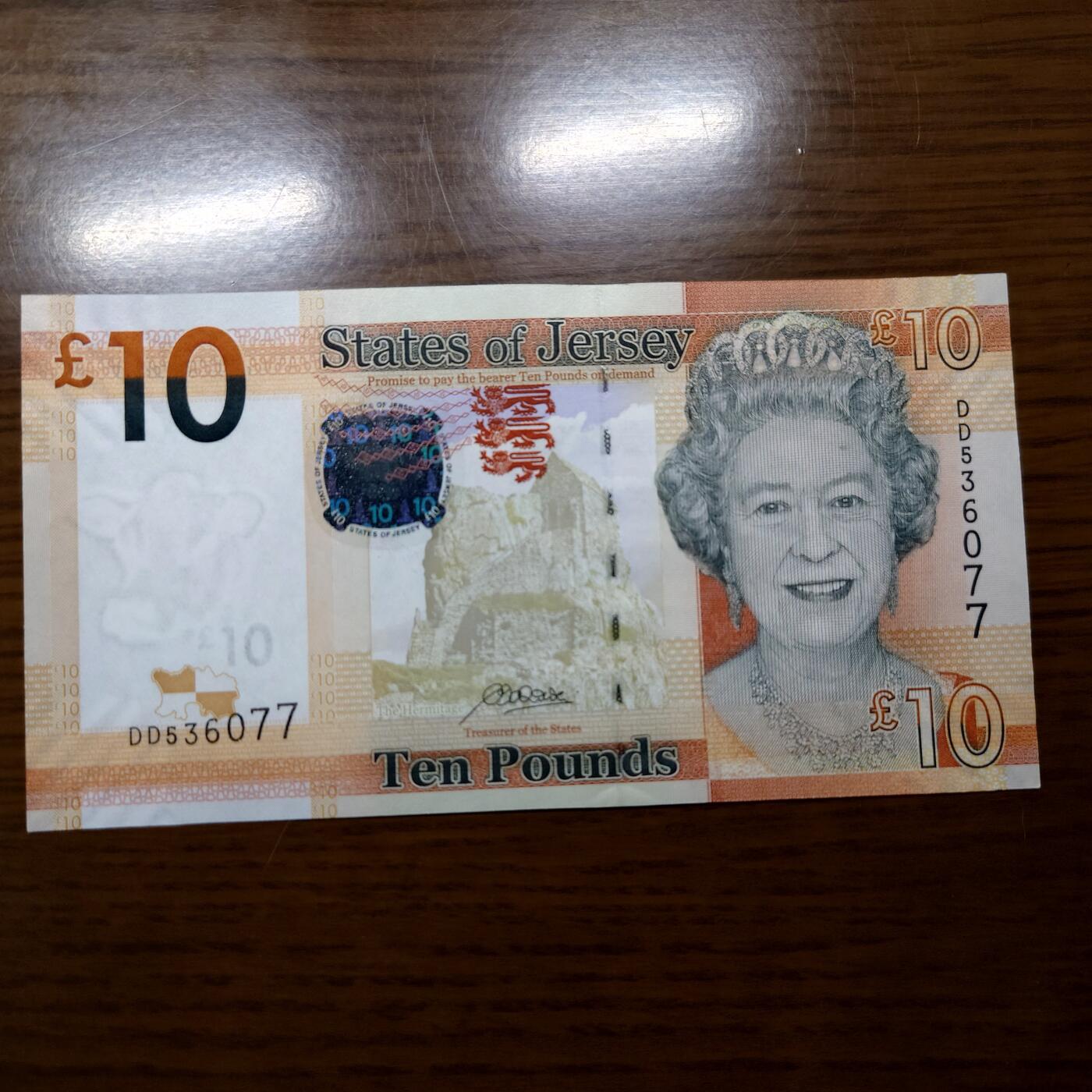 【世界钱币】精选微拍第121期暨2024年第32期  部分新品卖剩 2010年泽西岛10镑 全新绝品无4尾号077