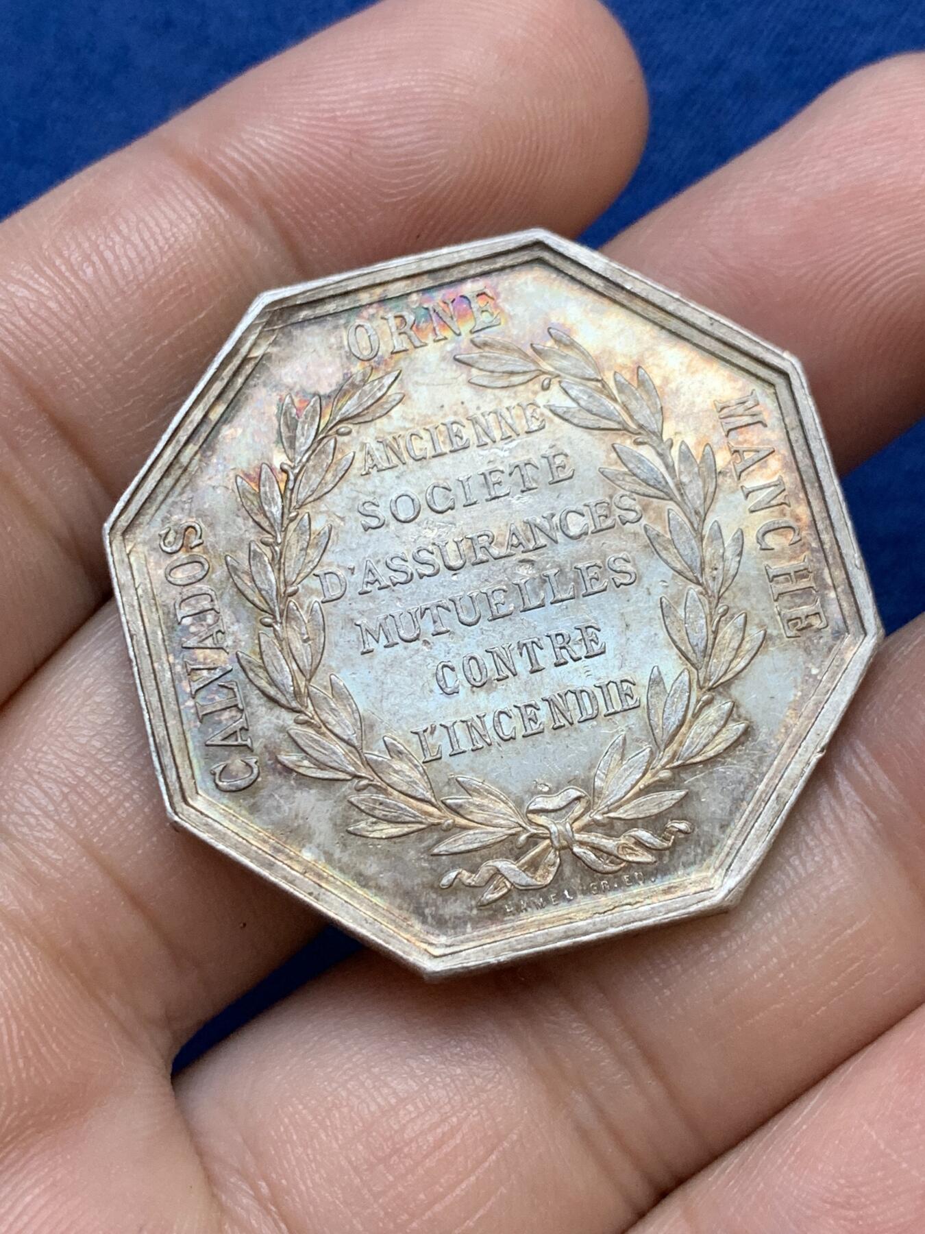 《竞宝斋》第291场- 周日，周一，周二 3场连拍 （全场包邮） 法国火灾互助保险公司八角银jeton（带闪电），36mm，20.38克，丰饶角+ARGENT边铭