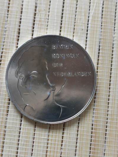 道一币馆币章第八十一场 年假出去玩了，跟83场一起发 - 荷兰1995年国家解放50周年50盾纪念银币 25g 925S