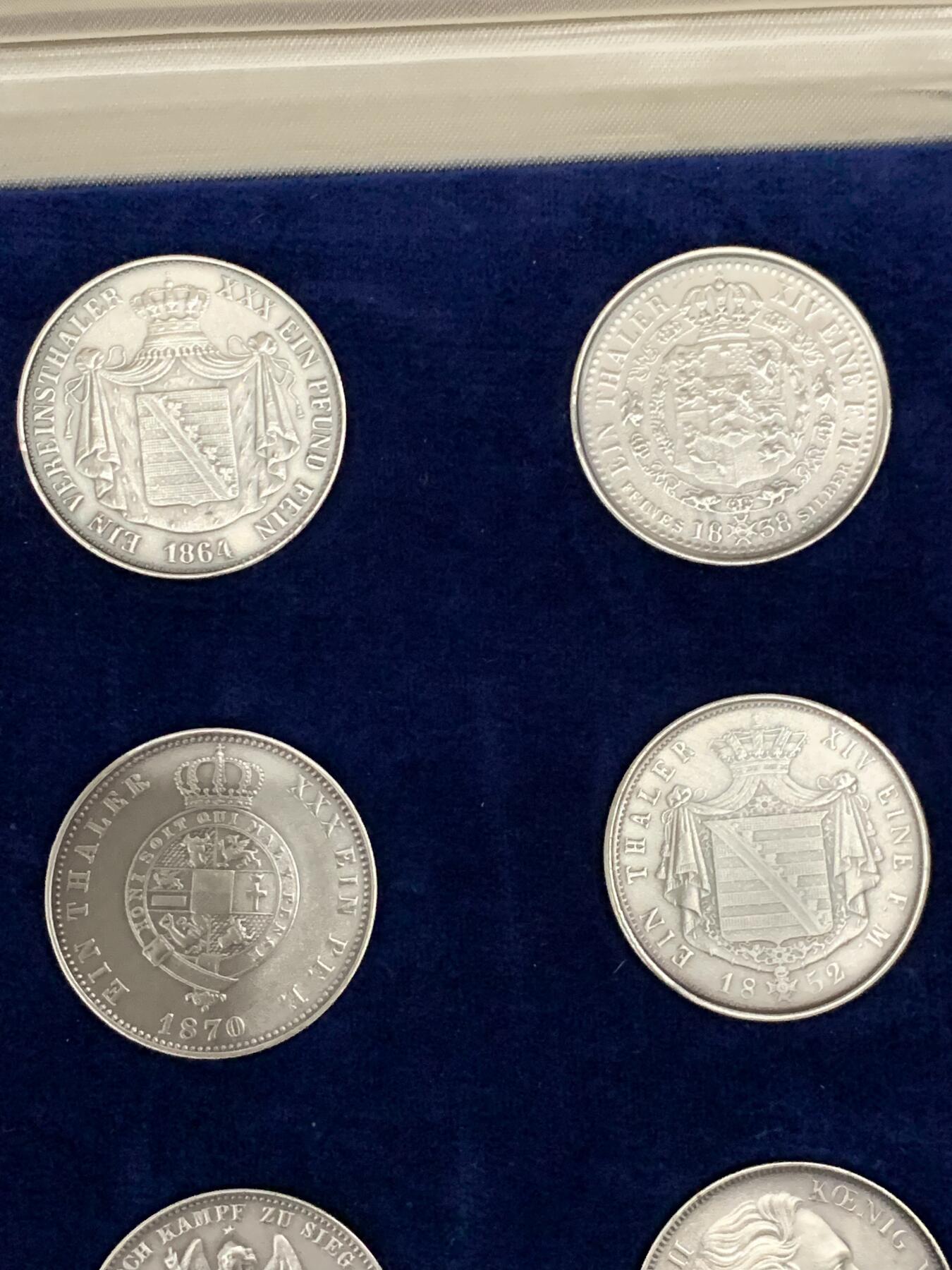 《竞宝斋》第290场- 周日，周一，周二 3场连拍 （全场包邮） 德国1982年复刻版999纯银磨砂泰勒全集带证书配实木盒 单枚重量11.9克左右*12