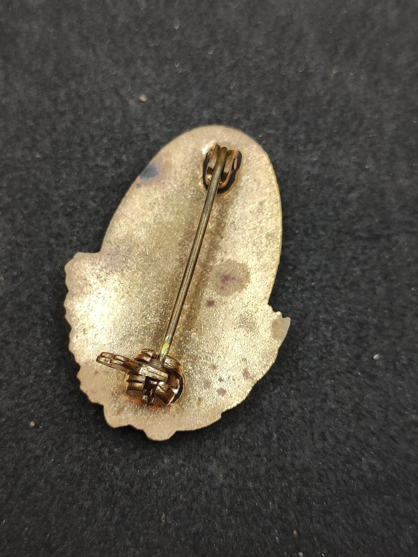 全场0元起拍 第177期 咸鱼国勋章拍卖专场 7月28日（周日）下午6：00开始 罗马尼亚高等军校毕业证章